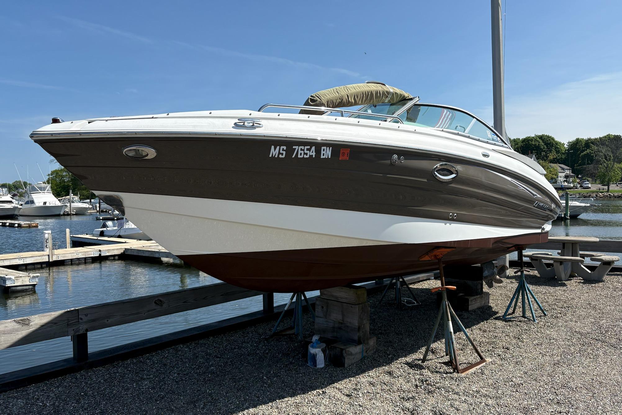 2015 Cruisers Sport Series 258 Bow Rider