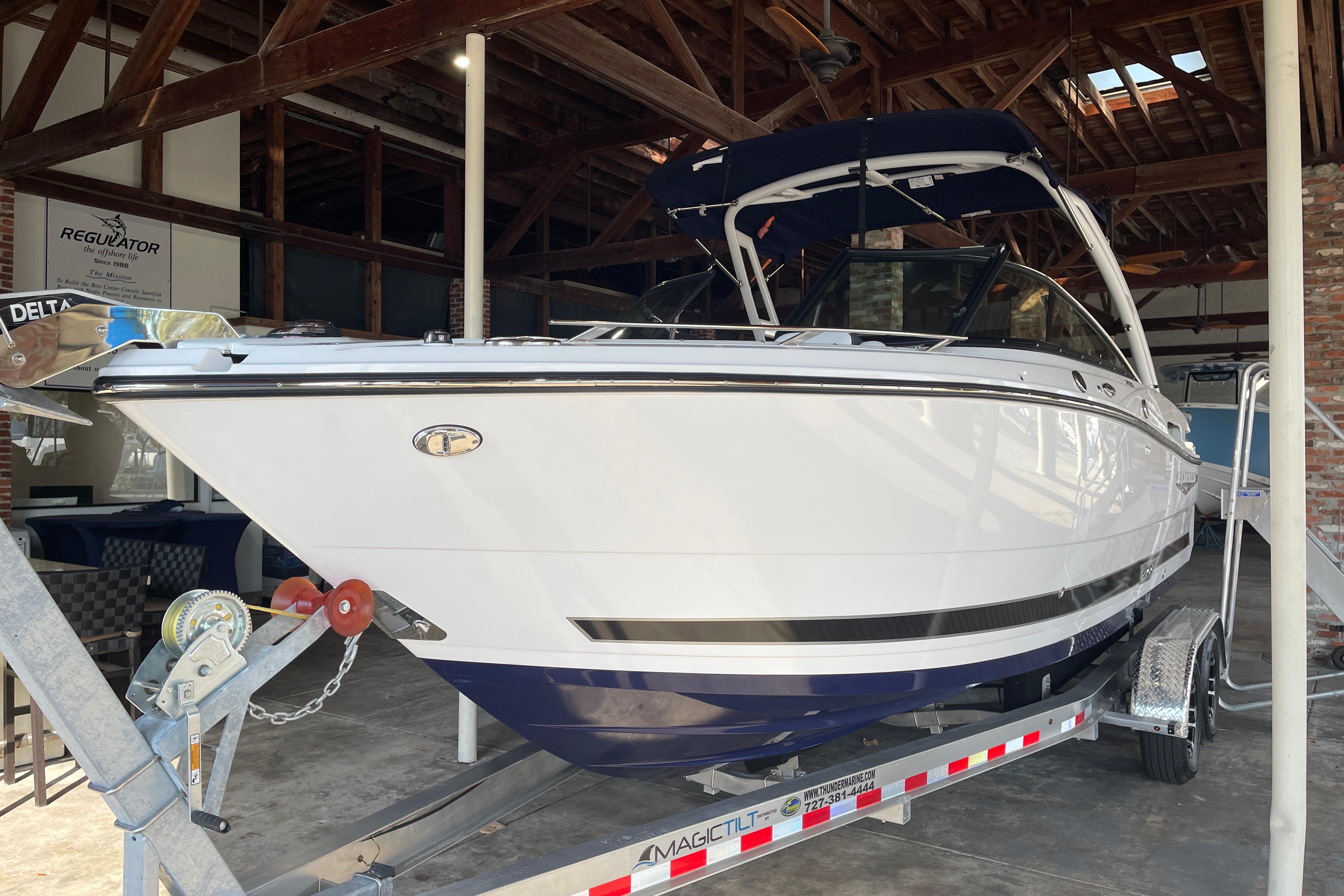 2025 Monterey 255SS Super Sport-2