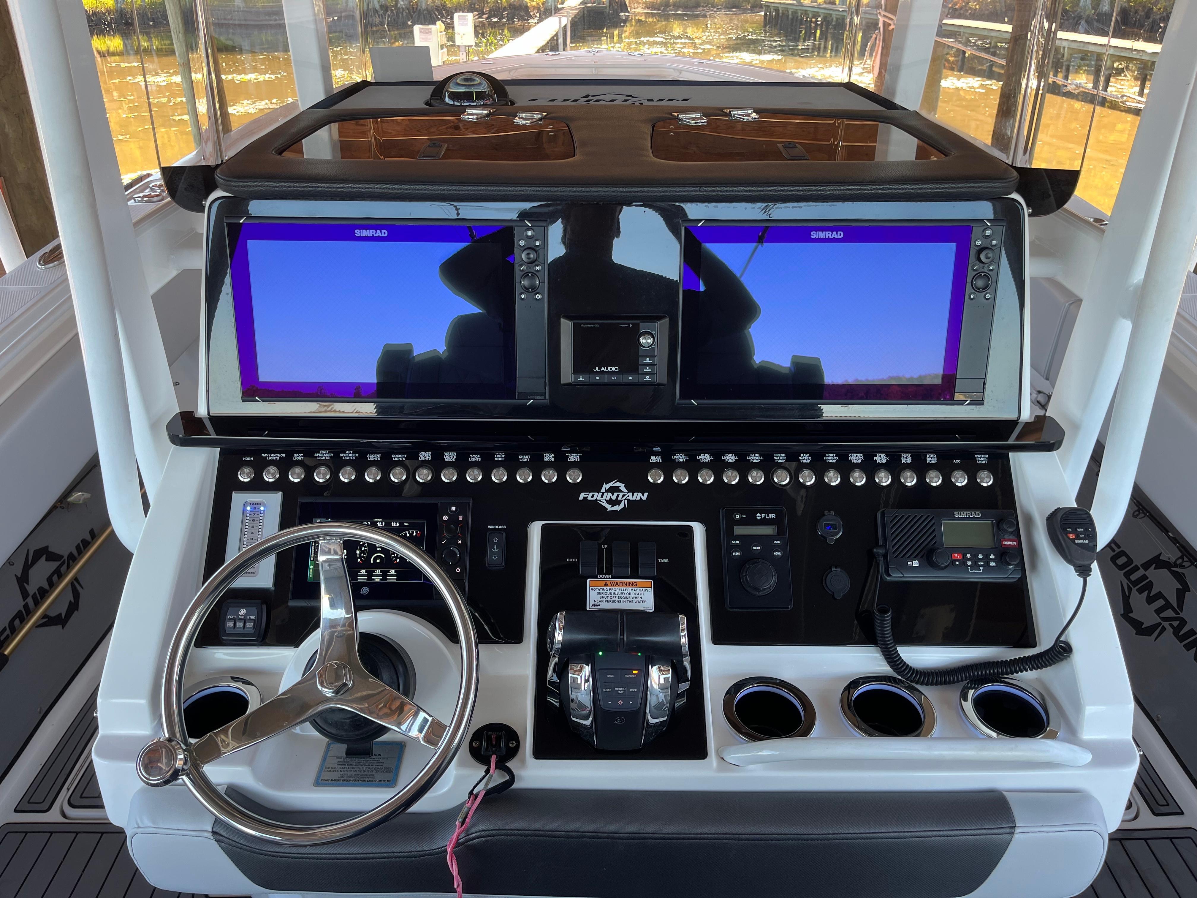 2019 Fountain 38 Center Console