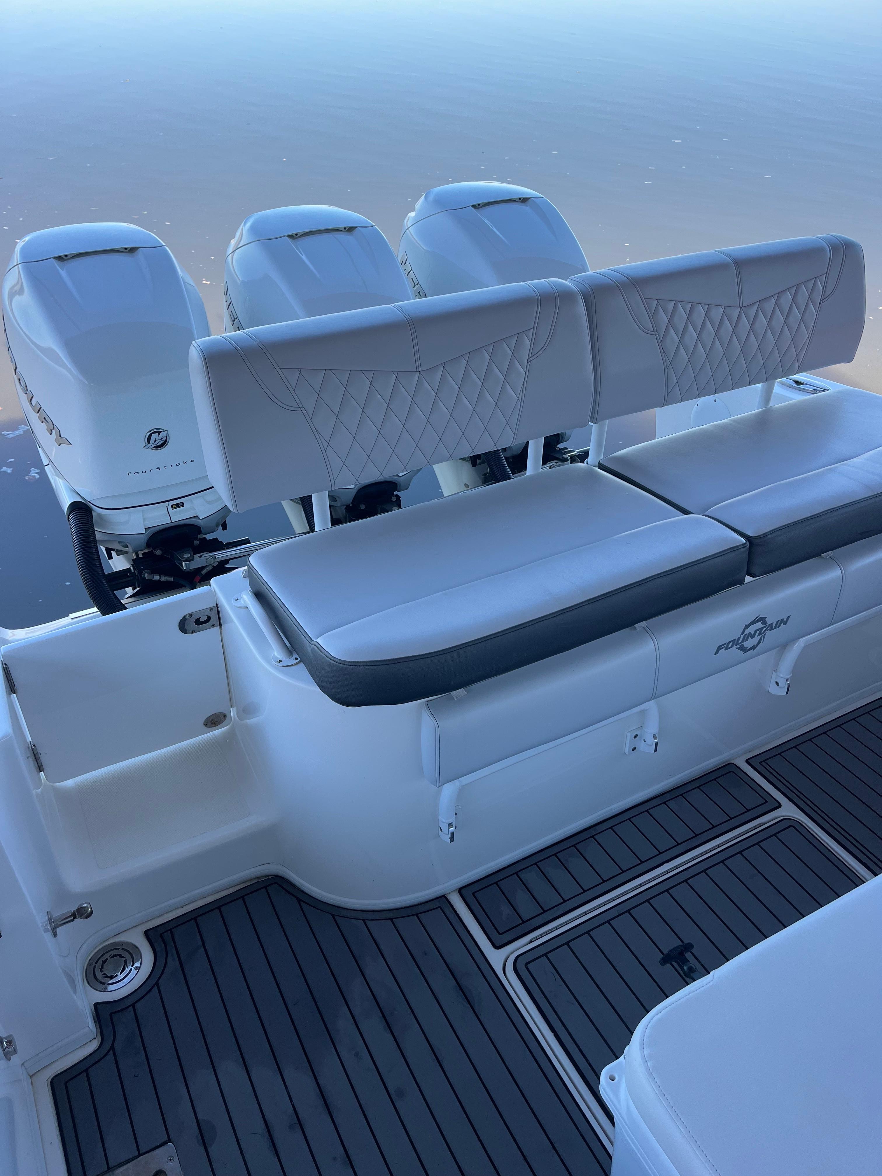 2019 Fountain 38 Center Console