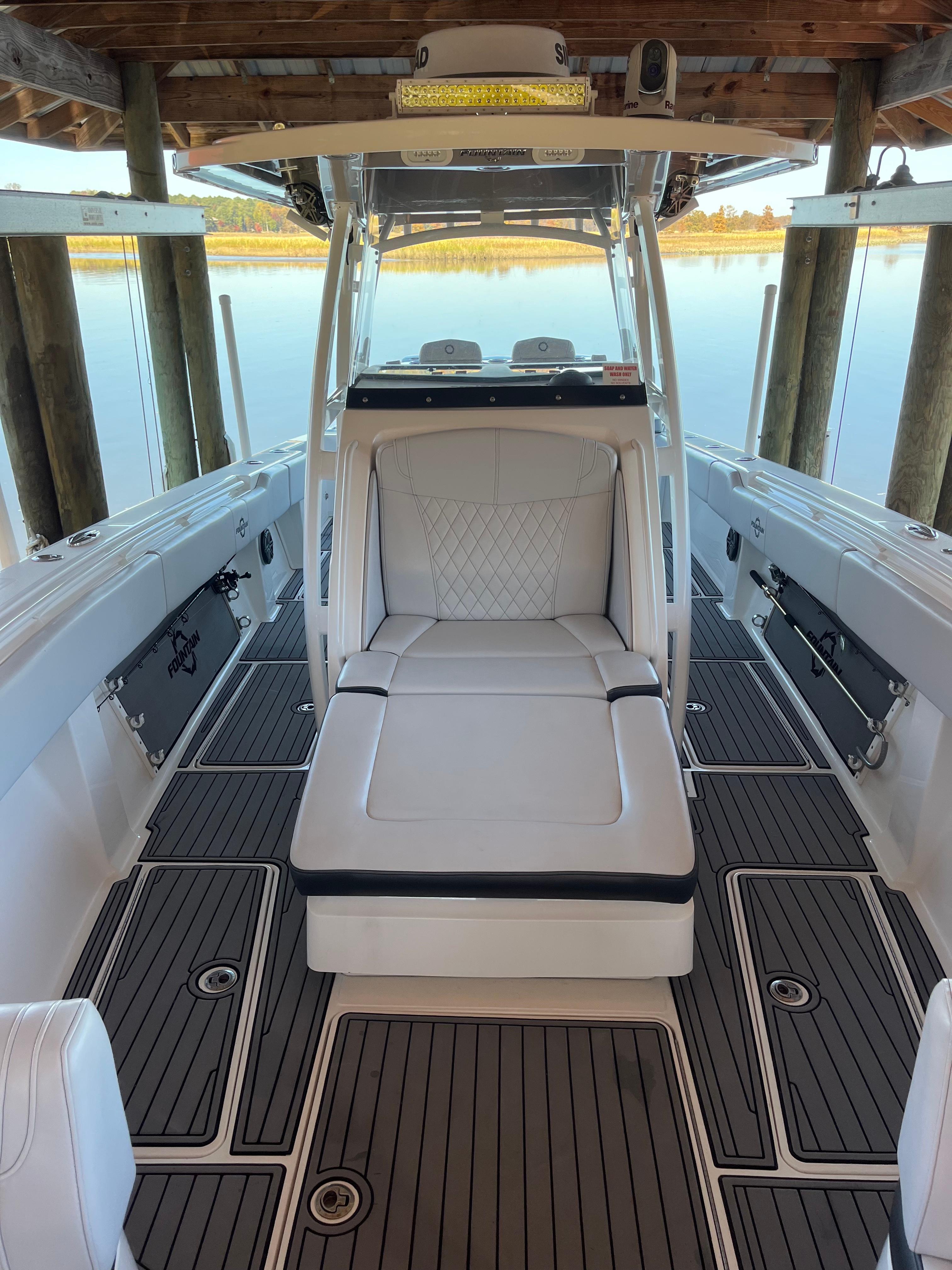 2019 Fountain 38 Center Console