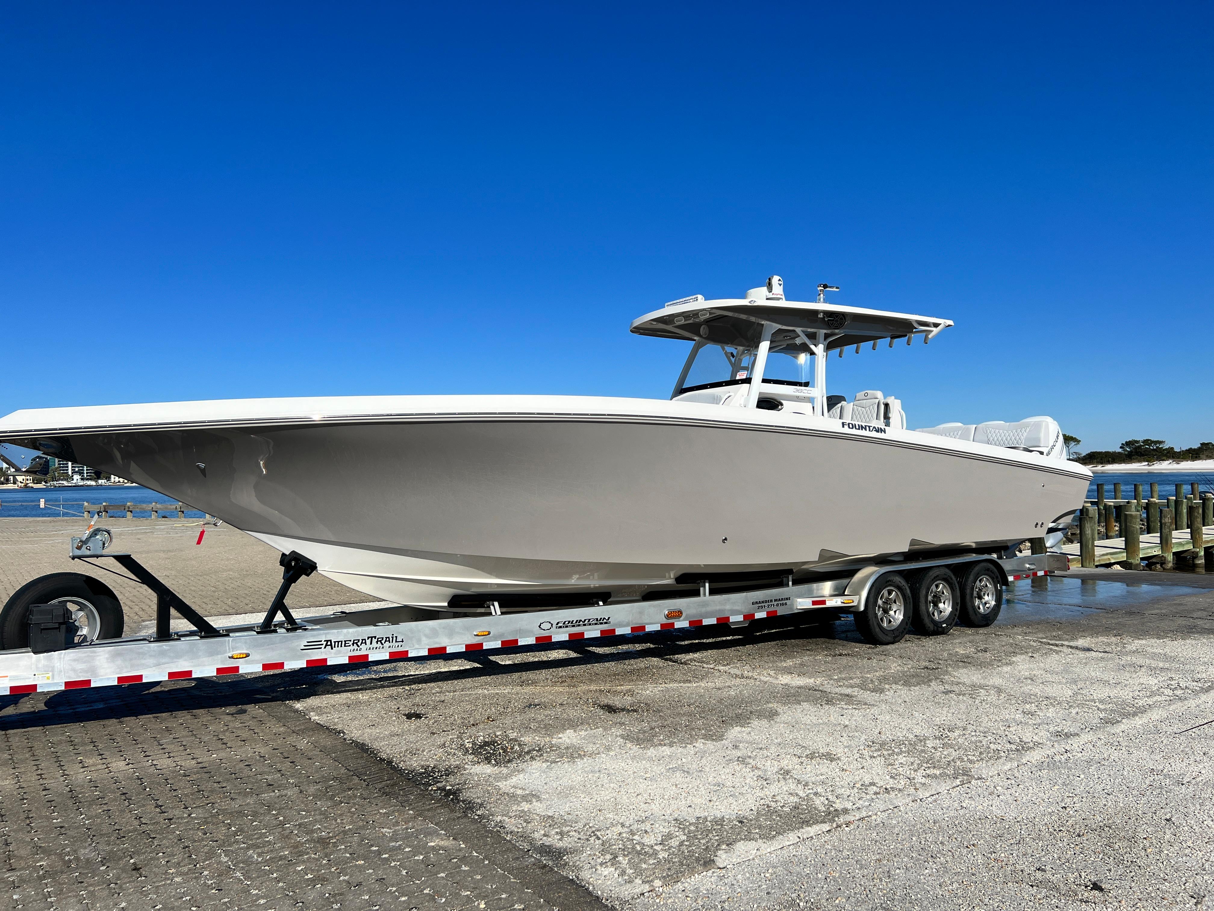 2019 Fountain 38 Center Console