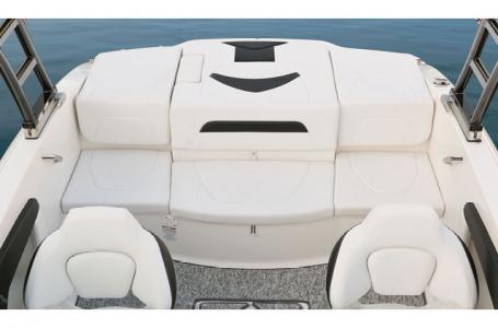 2016 Chaparral boat for sale, model of the boat is 19 H2O Sport & Image # 5 of 32