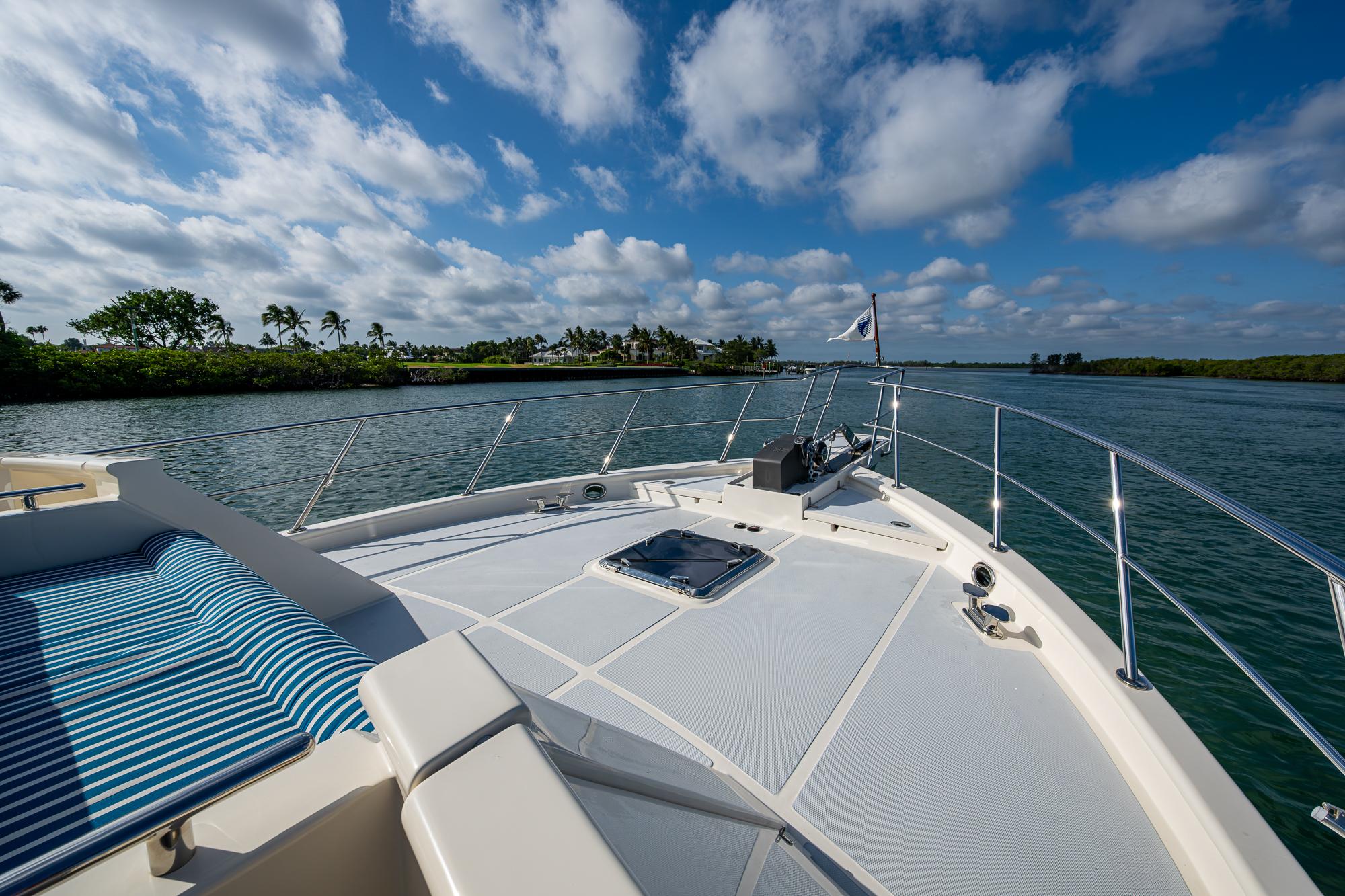 Marlow-53E Explorer 2021-CARA MIA FL-US-9807152 | Thumbnail
