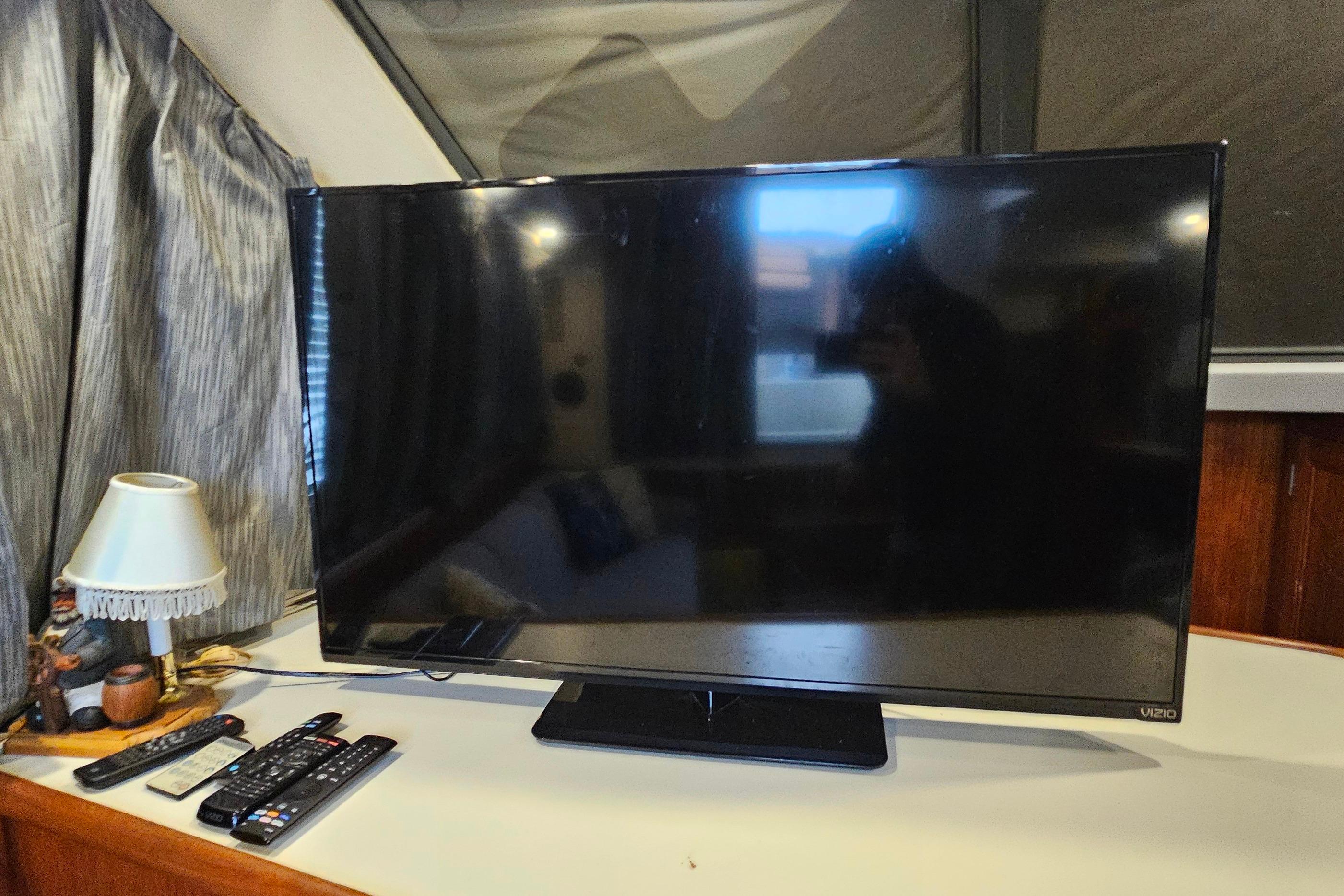 MI 10532 SG Knot 10 Yacht Sales MI 10532 SG Knot 10 Yacht Sales