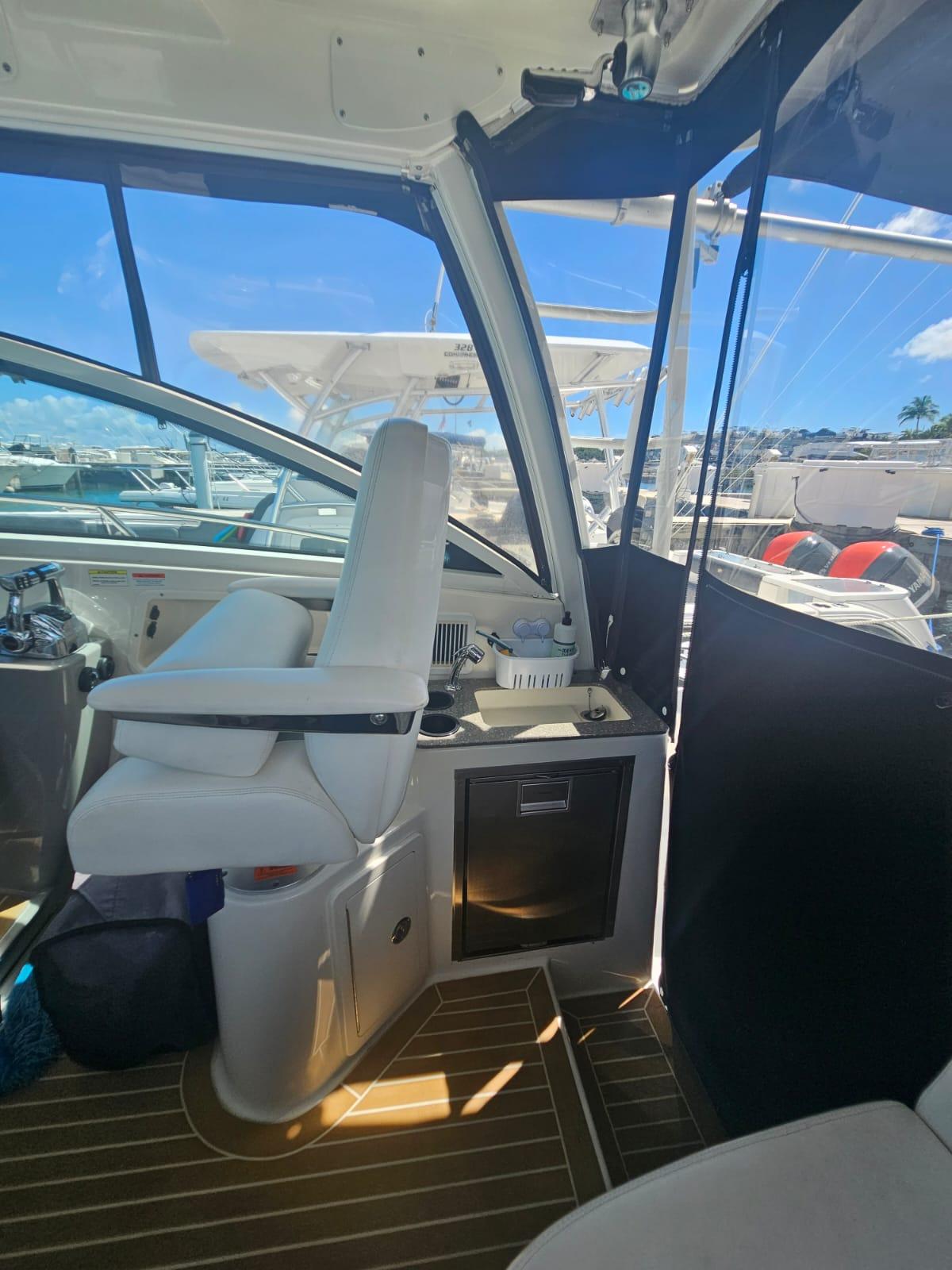 Boston Whaler-315 Conquest 2013 -PR-9737156 | Thumbnail