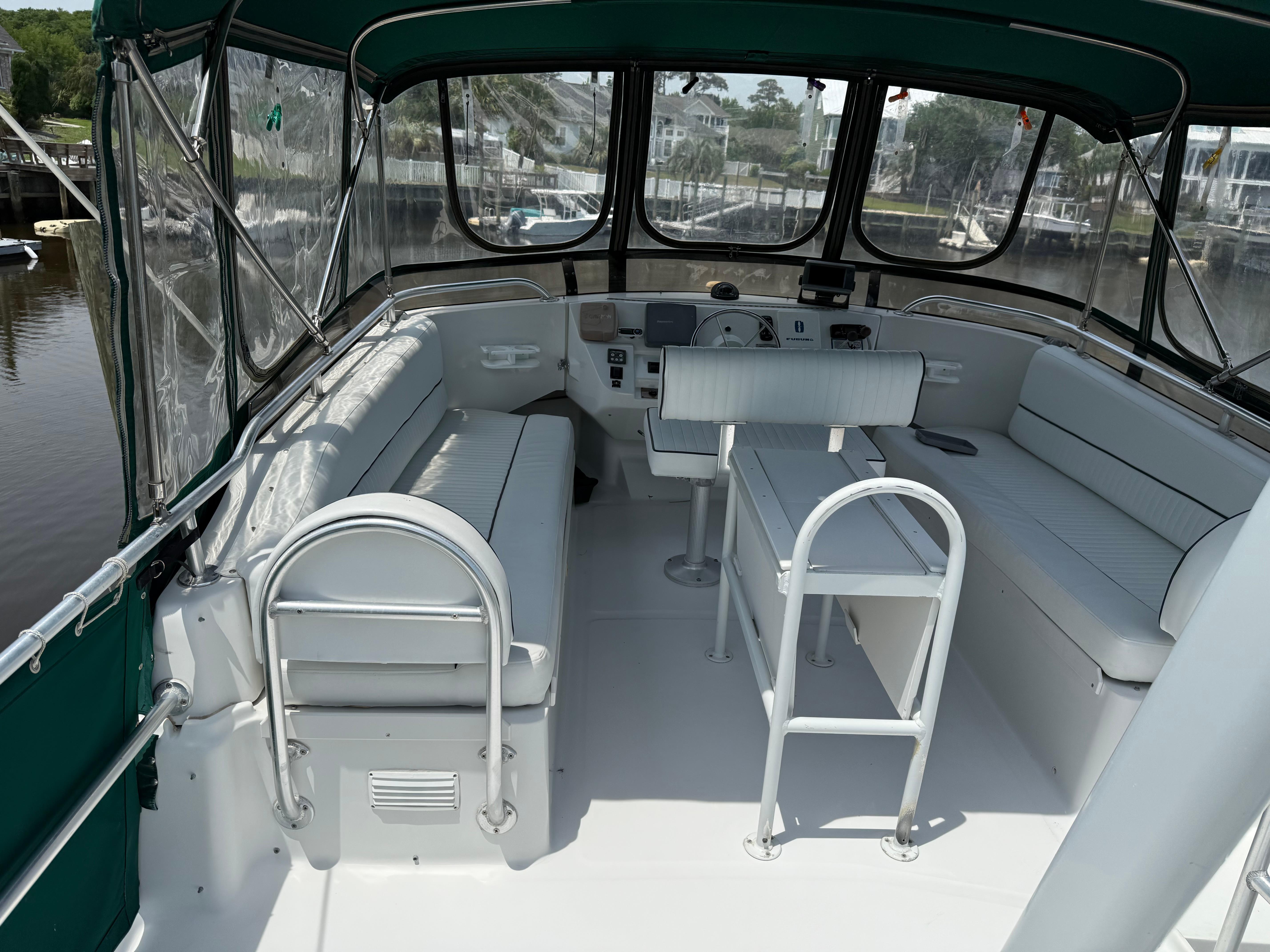 2000-mainship-390-trawler-power-9807158-20250523081915638-1_XLARGE