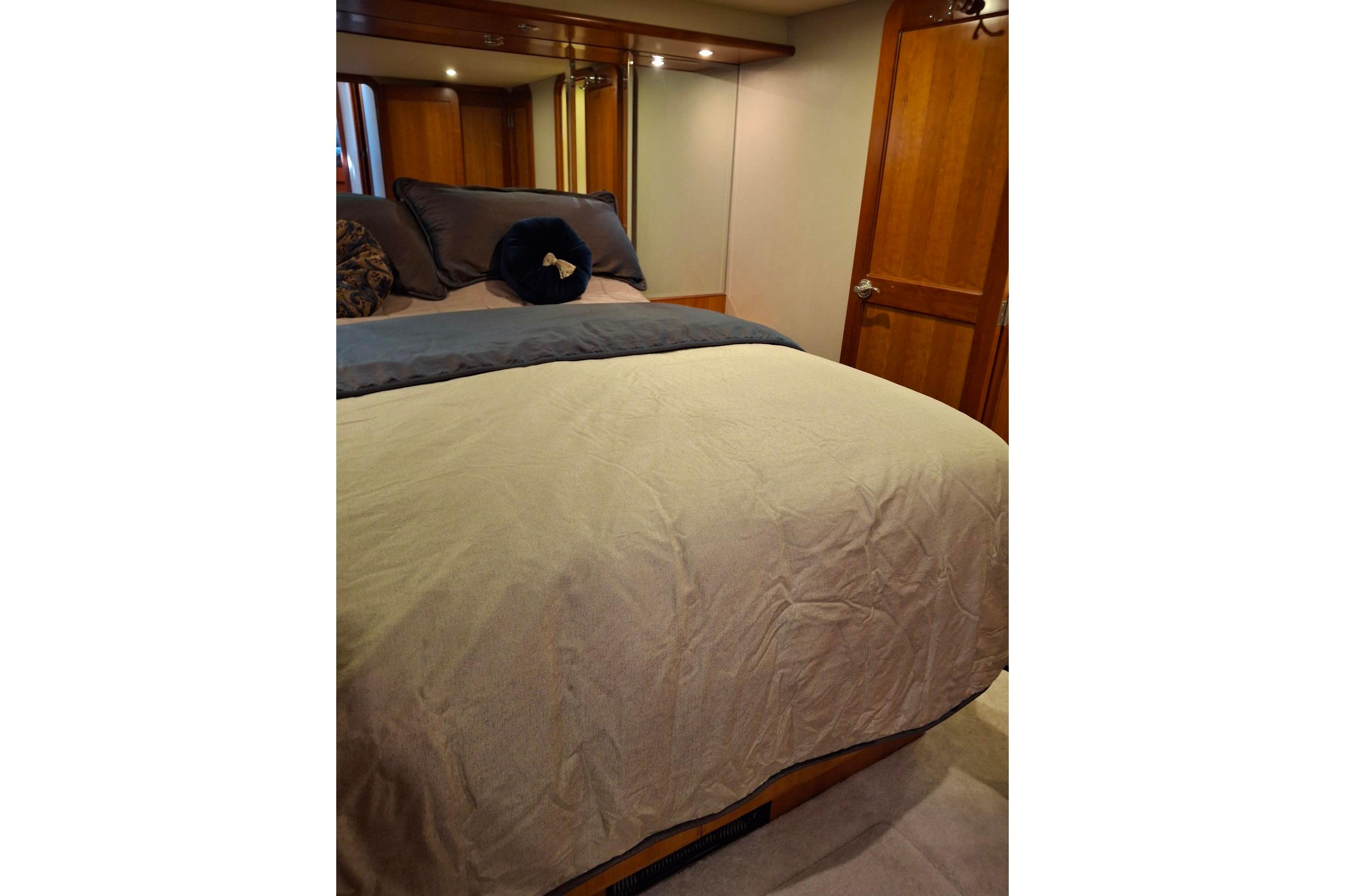 2004 West Bay SonShip Pilothouse #TBRG05882LLC inventory image at Sun Country Yachts, South Lake Union (Seattle)