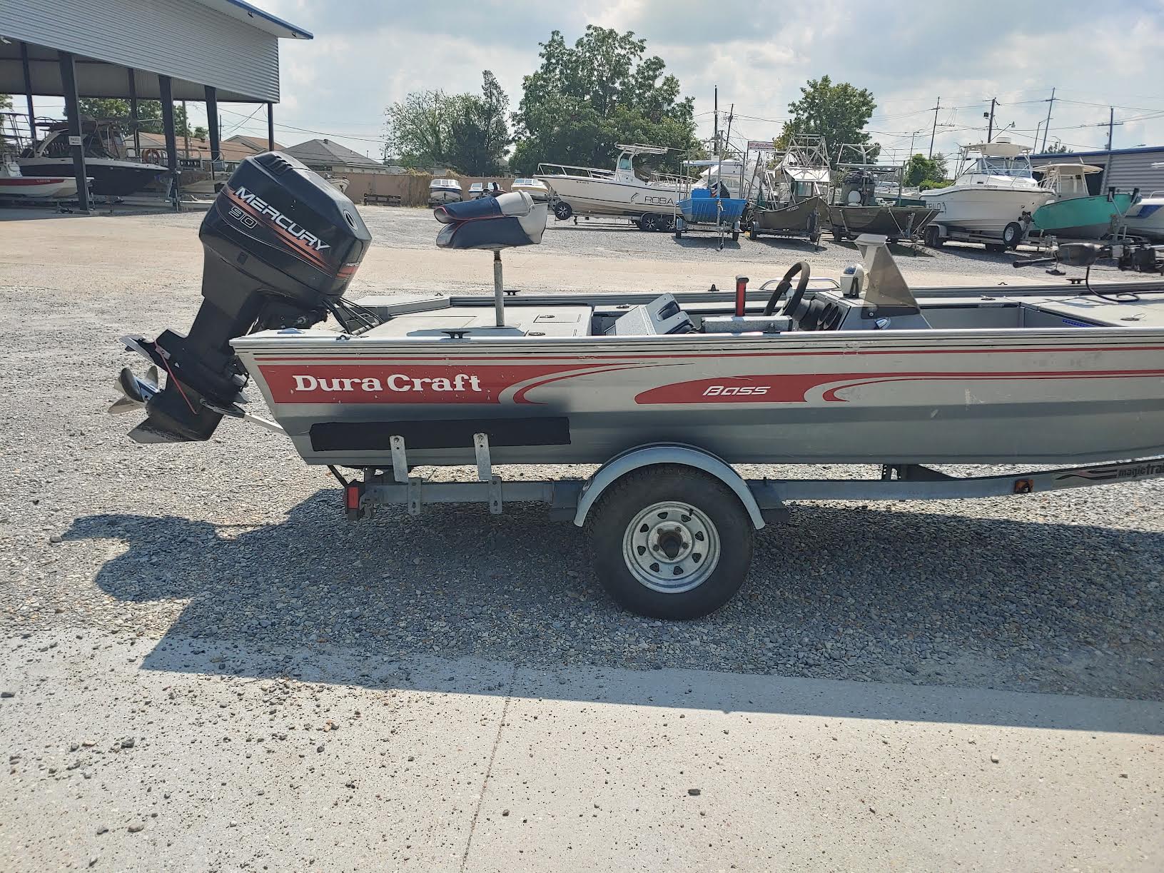1999 Duracraft boat for sale, model of the boat is Bass & Image # 5 of 6