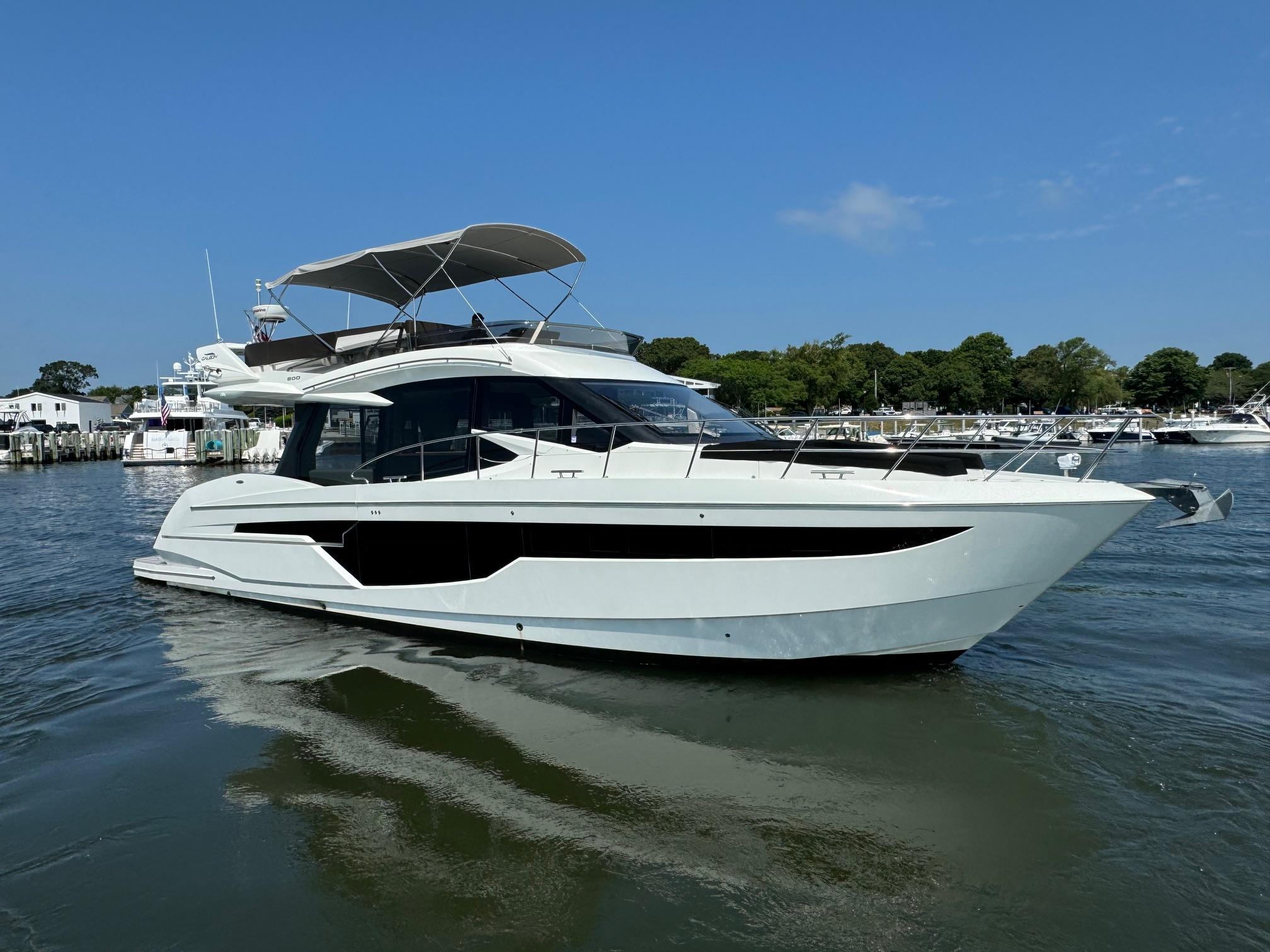 2019 Galeon 500 Fly0