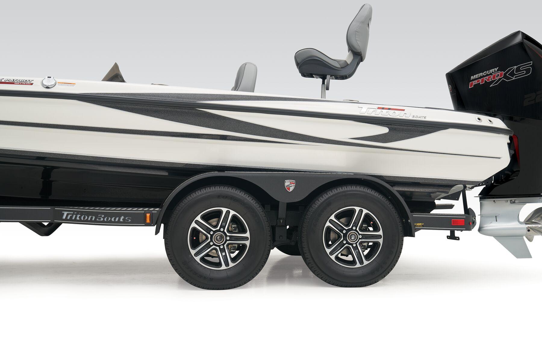 2024 Triton 19 TrX Patriot-50