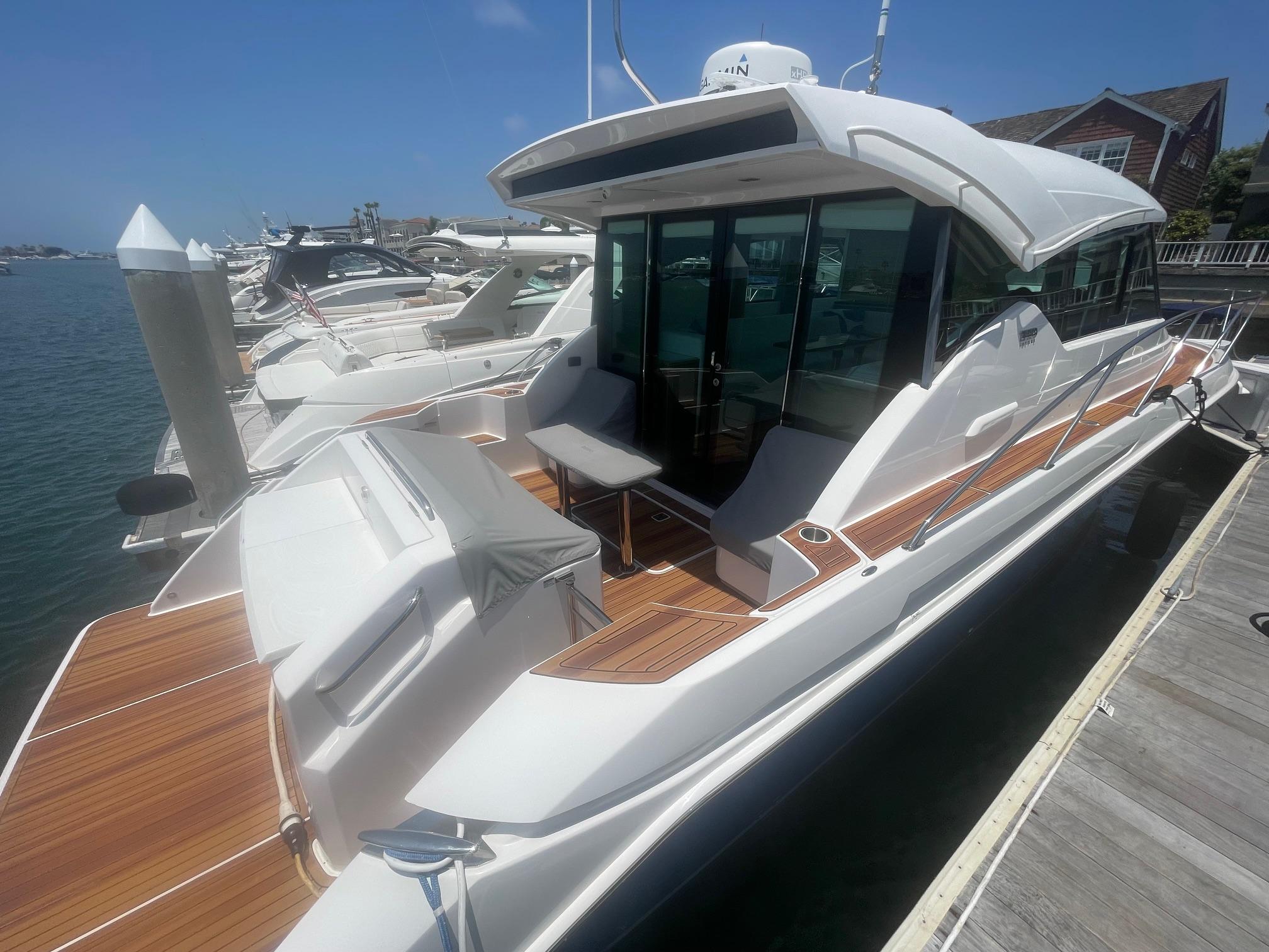 2020 Tiara Yachts 39 Coupe #TBDH062LLC inventory image at Sun Country Marine Group, Dana Point 2020 Tiara Yachts 39 Coupe #TBDH062LLC inventory image at Sun Country Marine Group, Dana Point