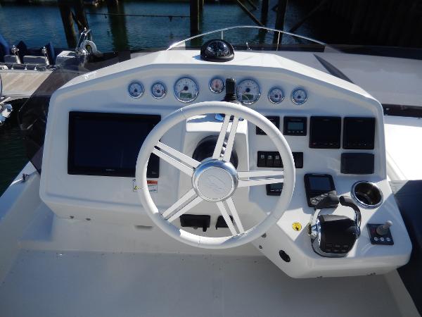 2020 Cranchi T43