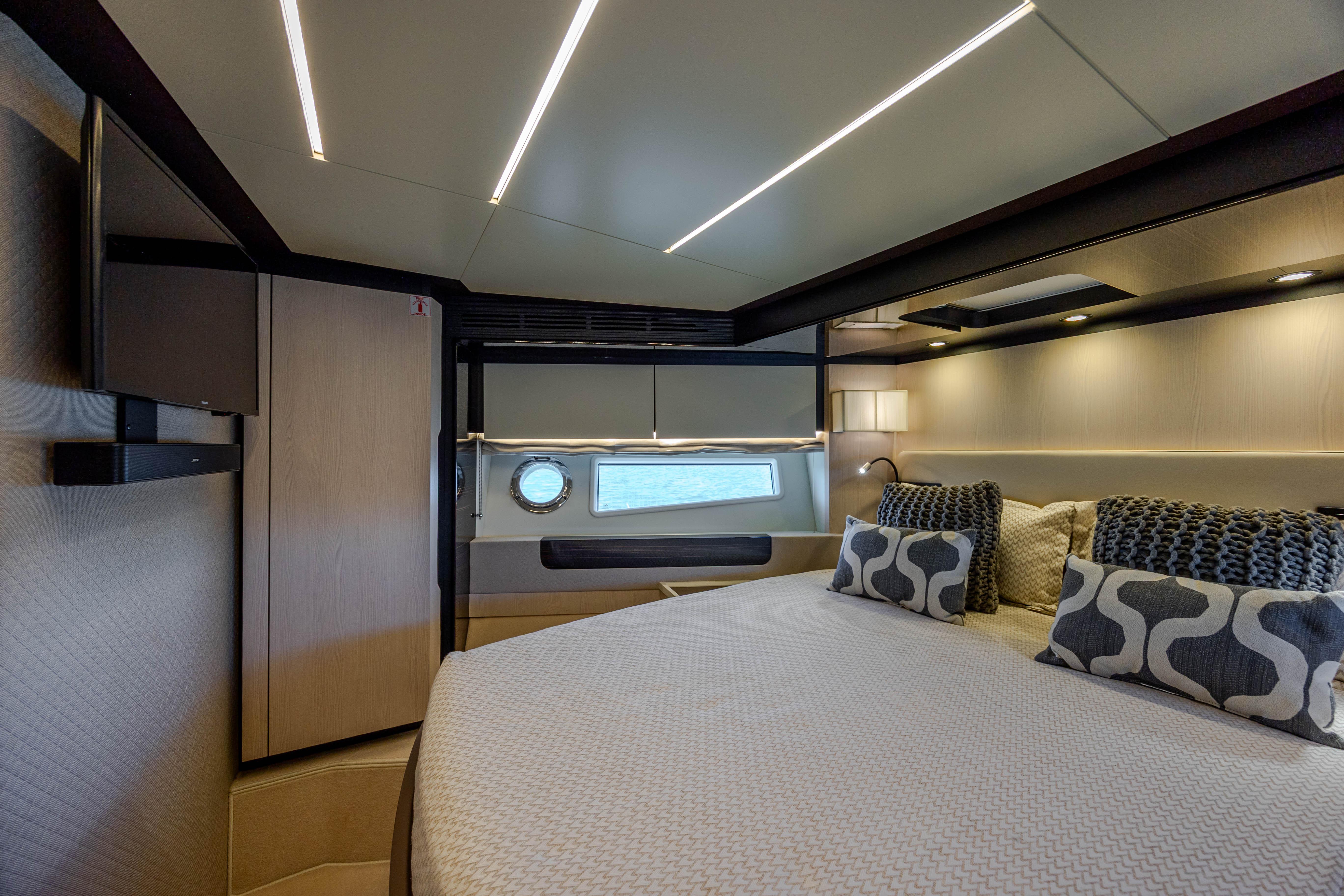 2019 Azimut 66 Flybridge