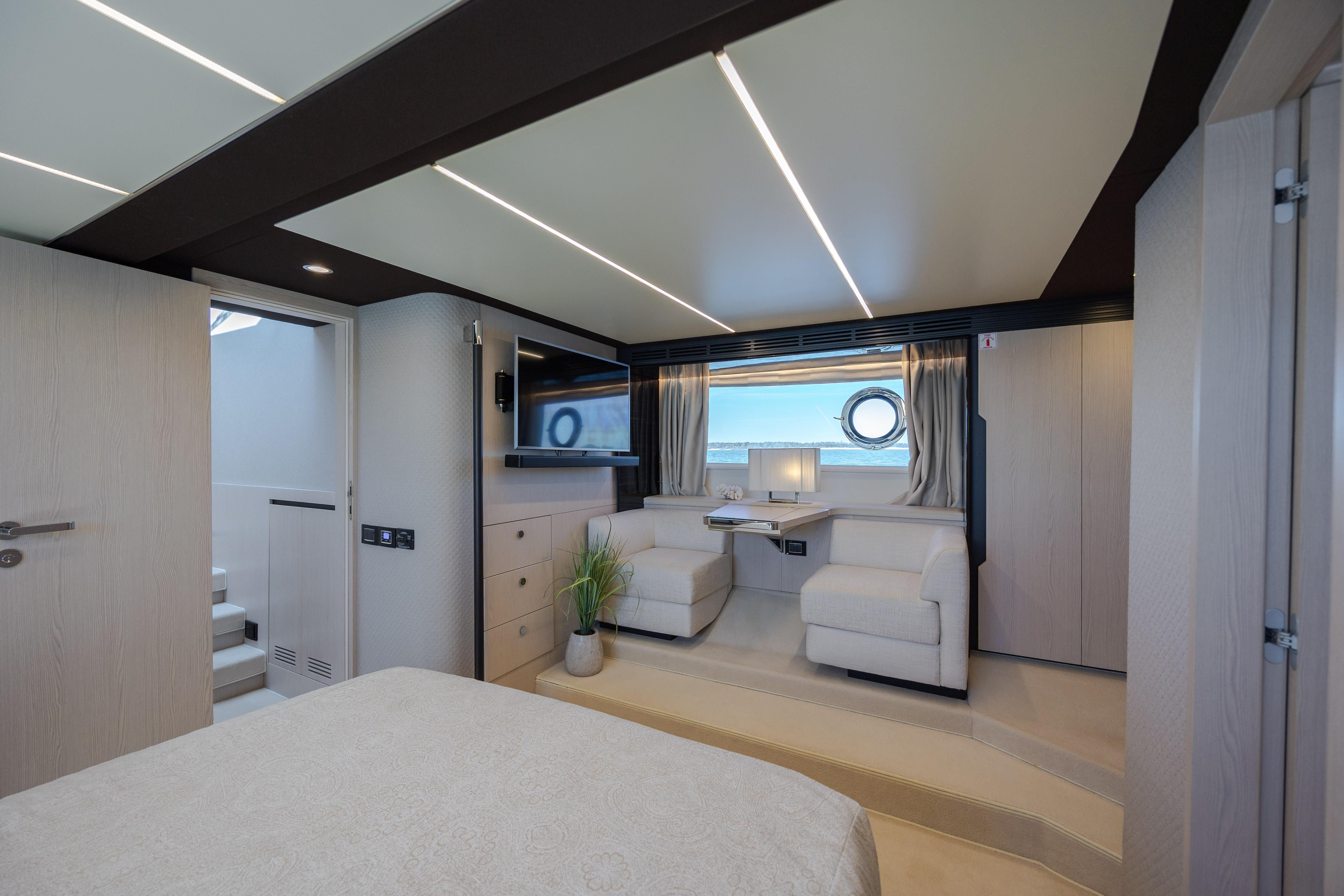 2019 Azimut 66 Flybridge