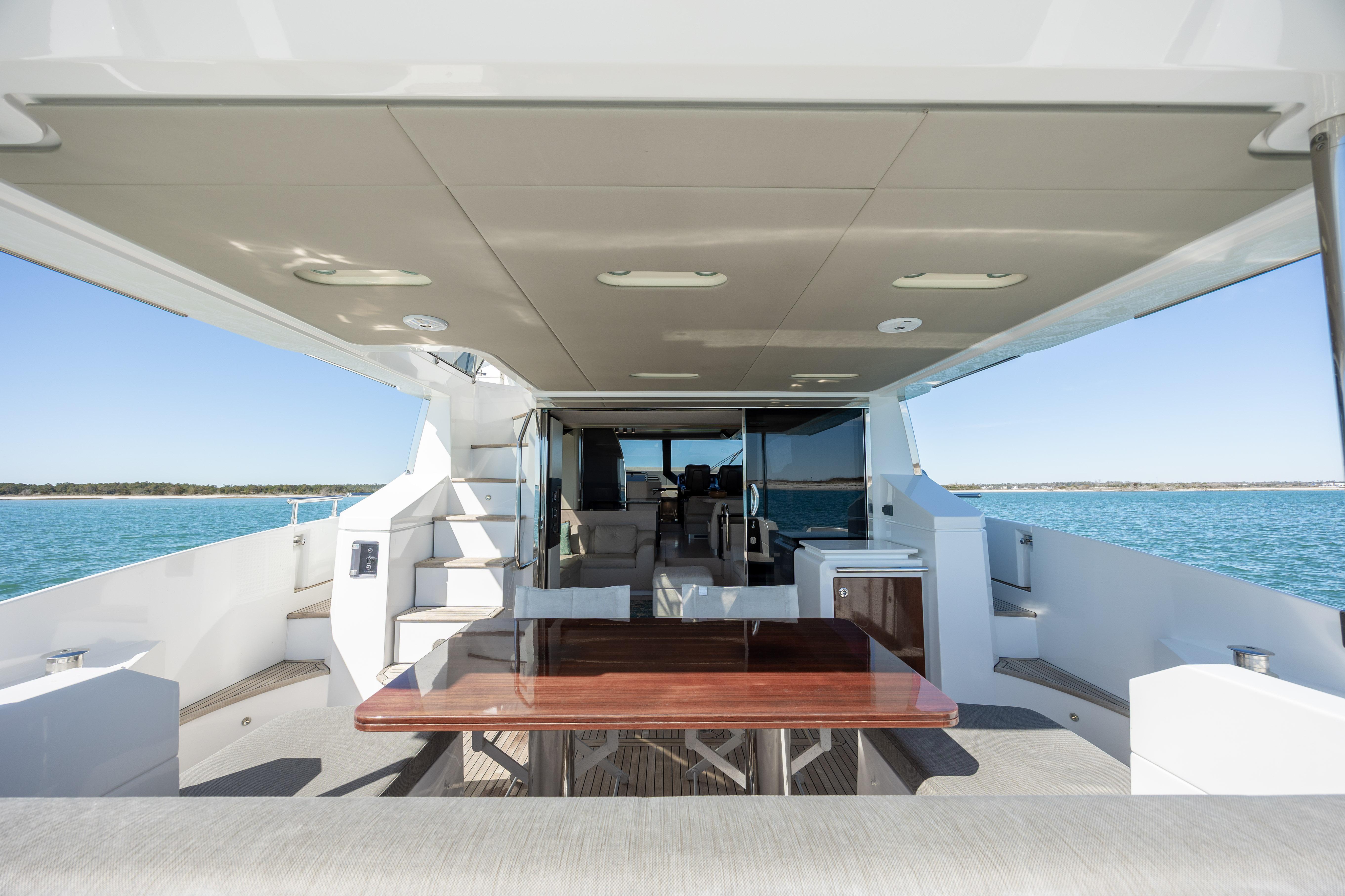 2019 Azimut 66 Flybridge