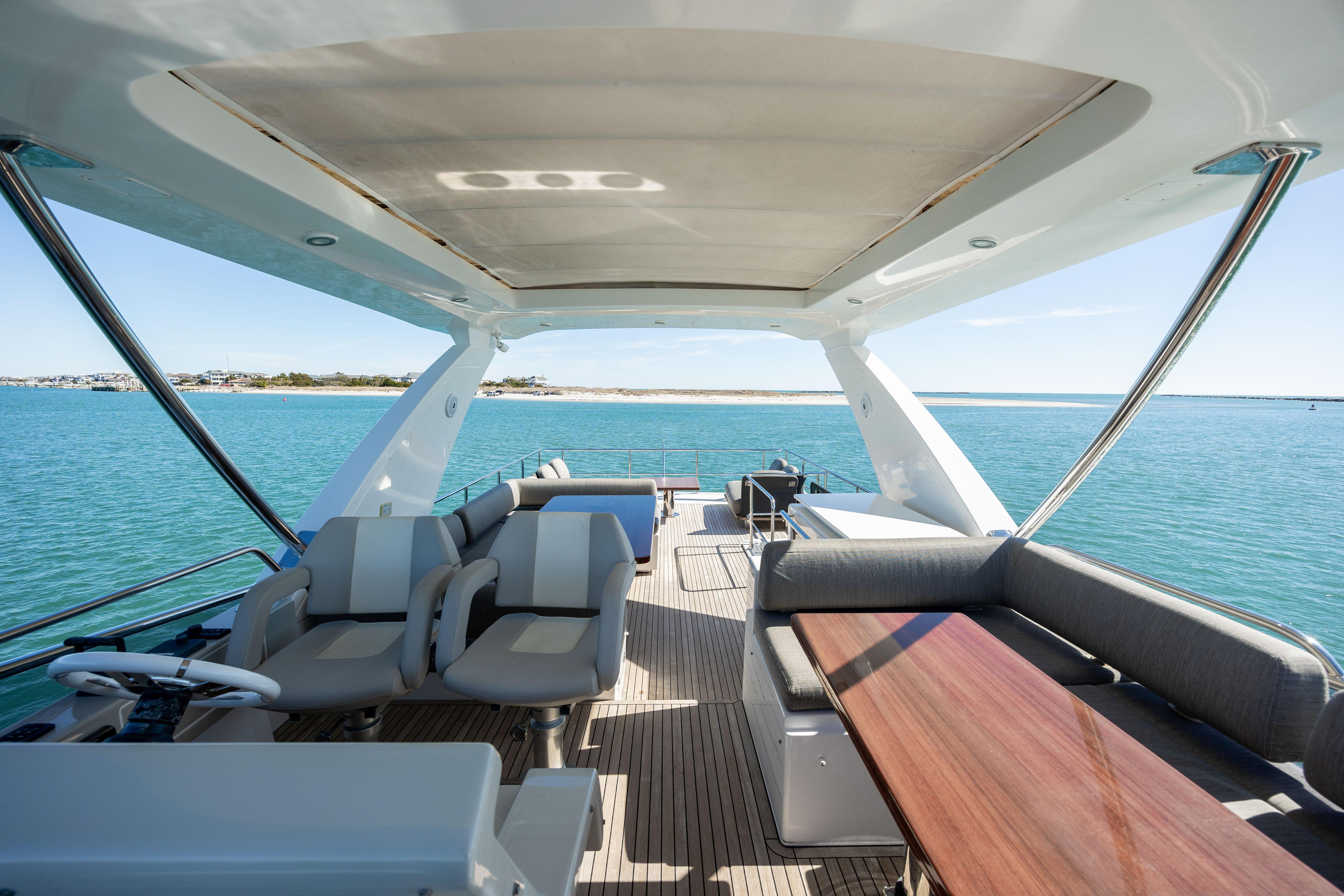 2019 Azimut 66 Flybridge