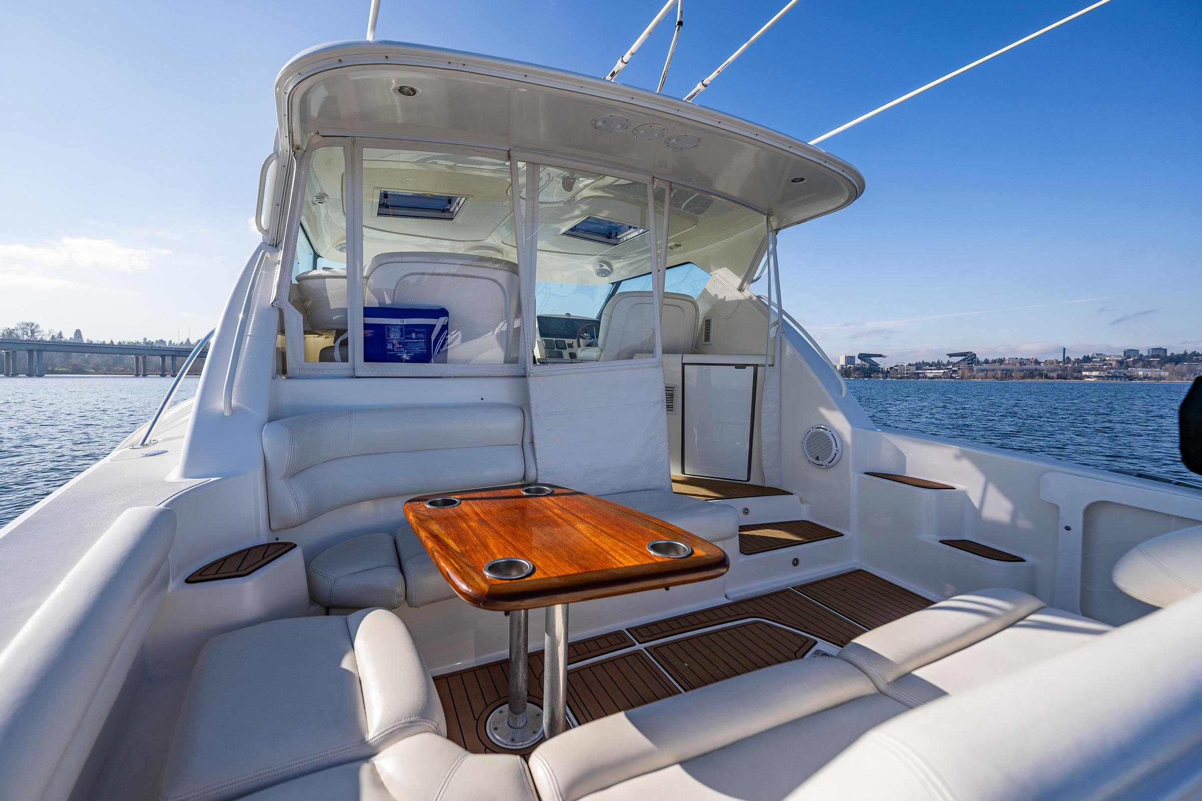 2006 Tiara Yachts 4300 Sovran # inventory image at Sun Country Yachts, Seattle