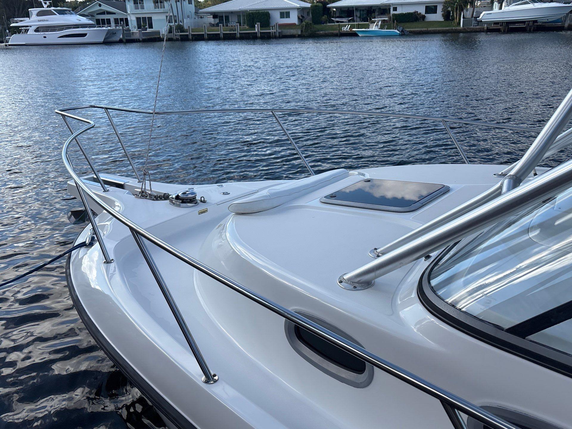 2007-boston-whaler-305-conquest-power-9687173-20250218155409506-1_XLARGE