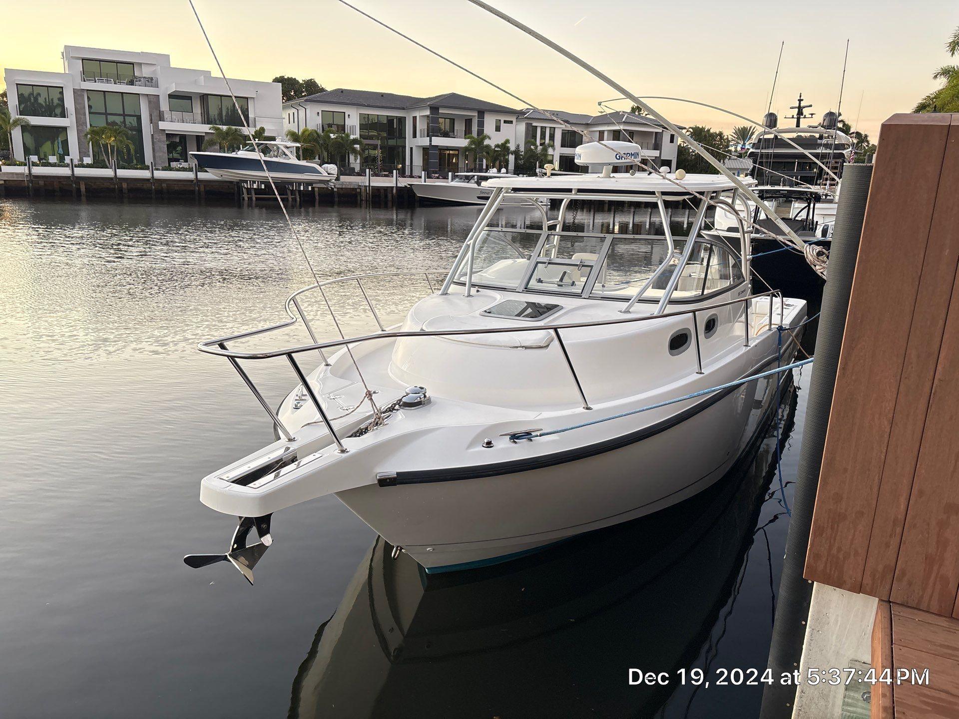 2007-boston-whaler-305-conquest-power-9687173-20250218155417496-1_XLARGE