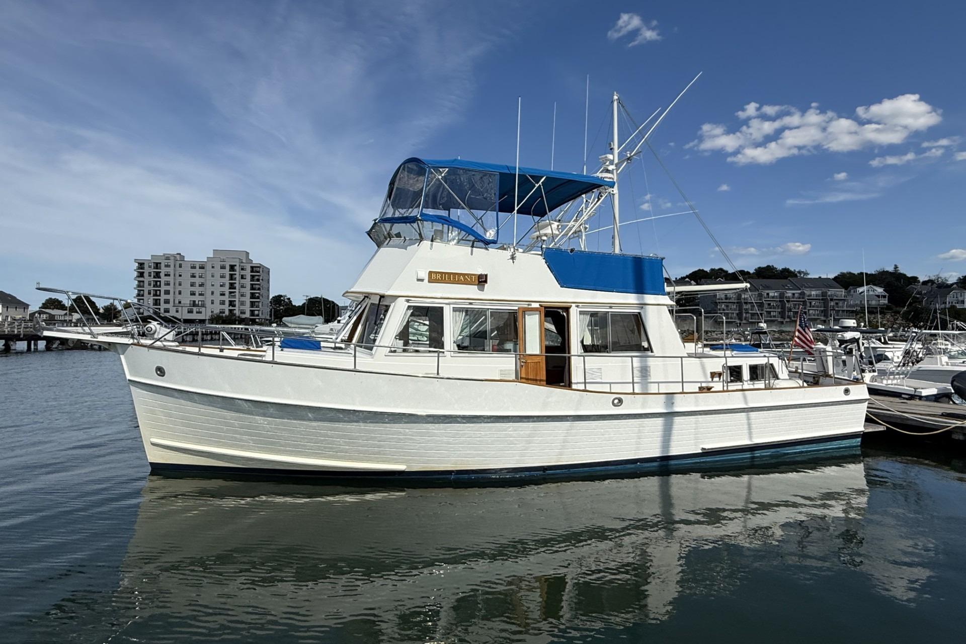 yacht-image