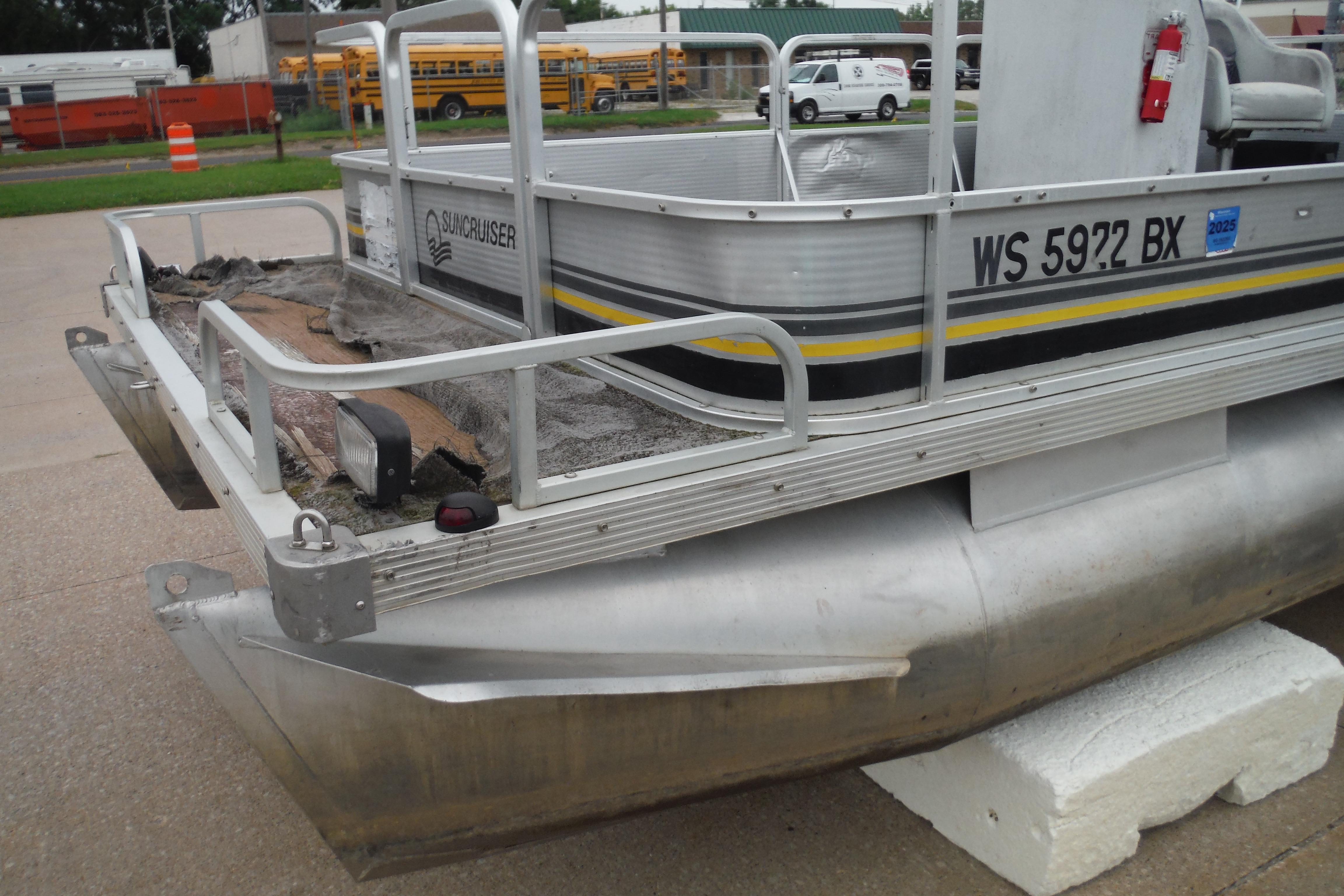 1989 Sea Nymph SS200 SUNCRUISER pontoon boat on trailer, side view.
