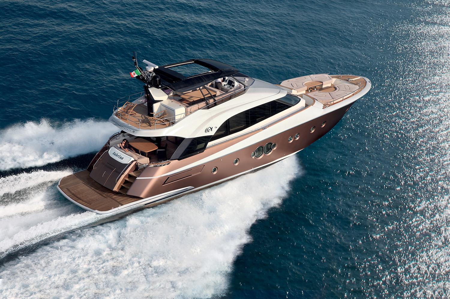 2016 Monte Carlo Yachts MCY 70 CRAZY DIAMOND