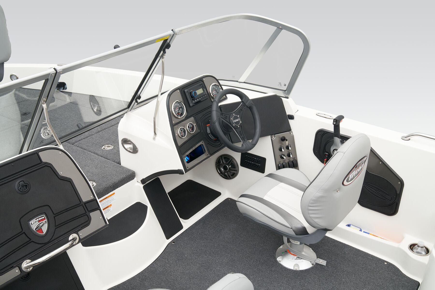 2024 Triton 206 Fishunter-16