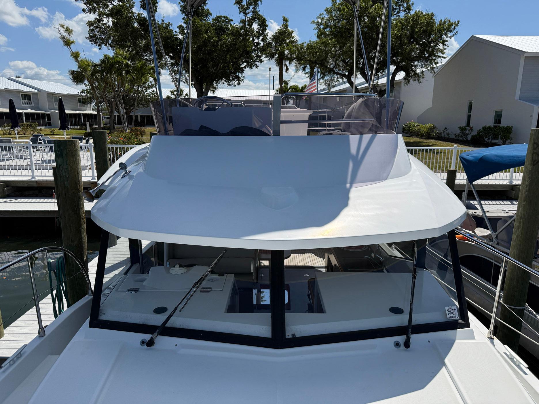 Yacht Photos Pics