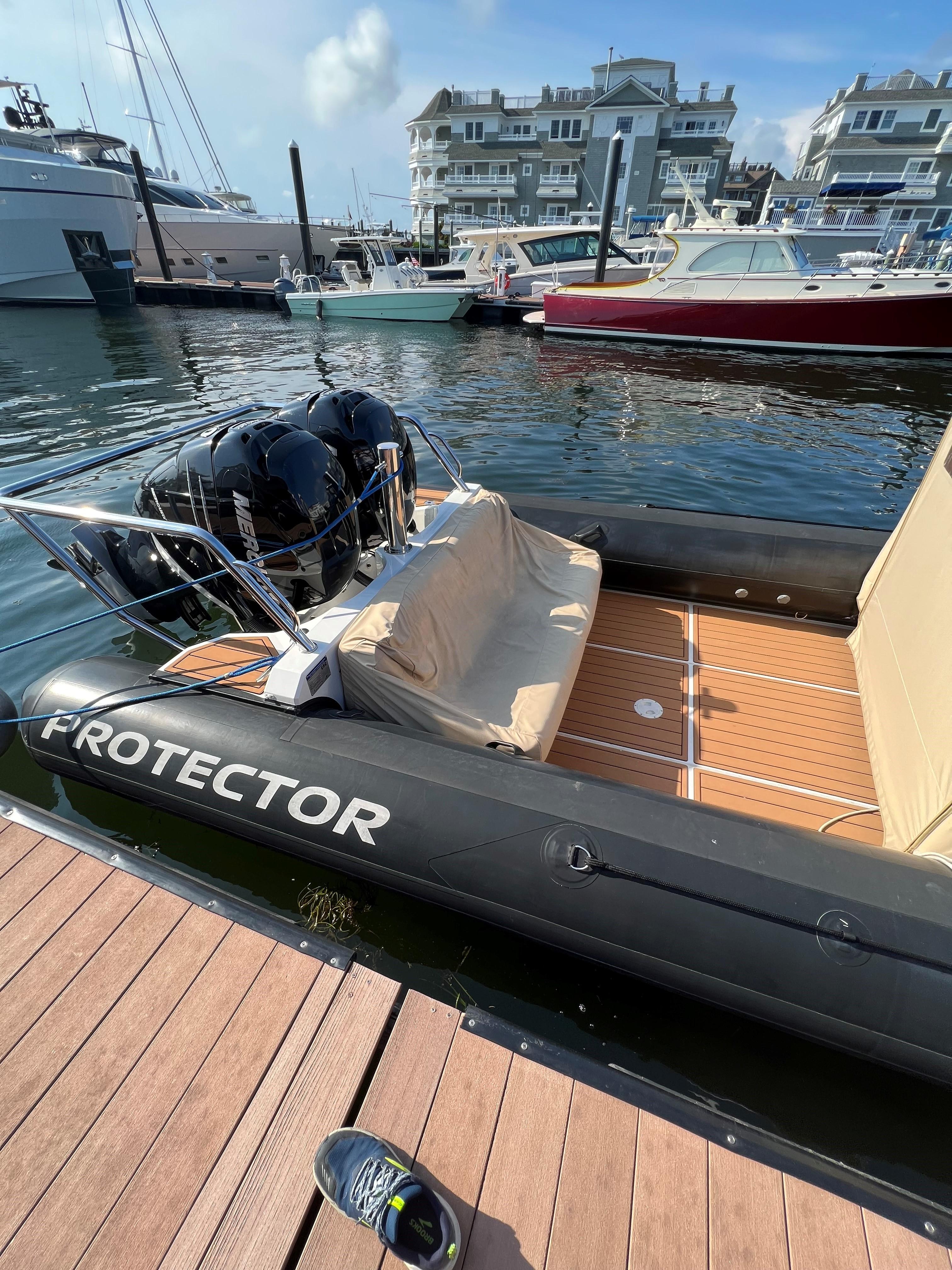 Protector-330 Targa 2020-Protector RI-US-8487190 | Thumbnail