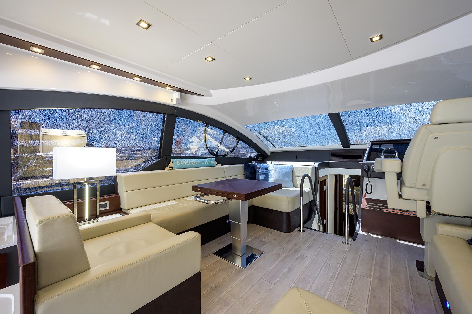 Schaefer 58 Escape - Interior Salon