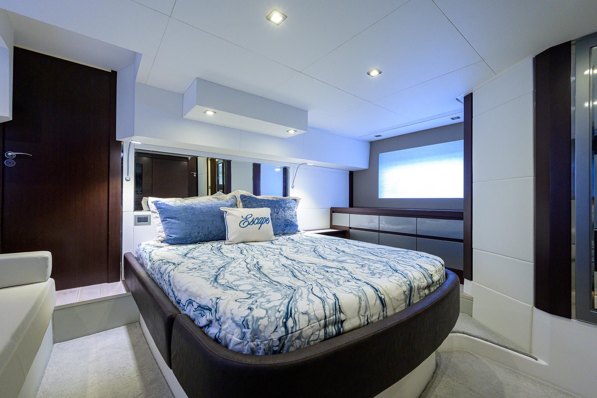 Schaefer 58 Escape - Interior Master Stateroom