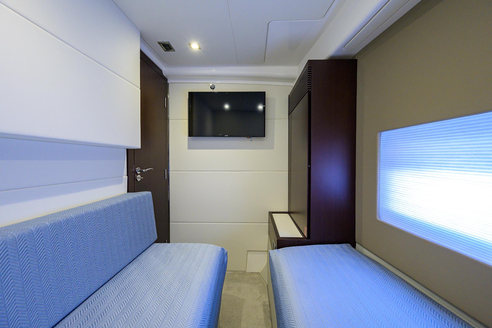 Schaefer 58 Escape - Interior Guest Stateroom