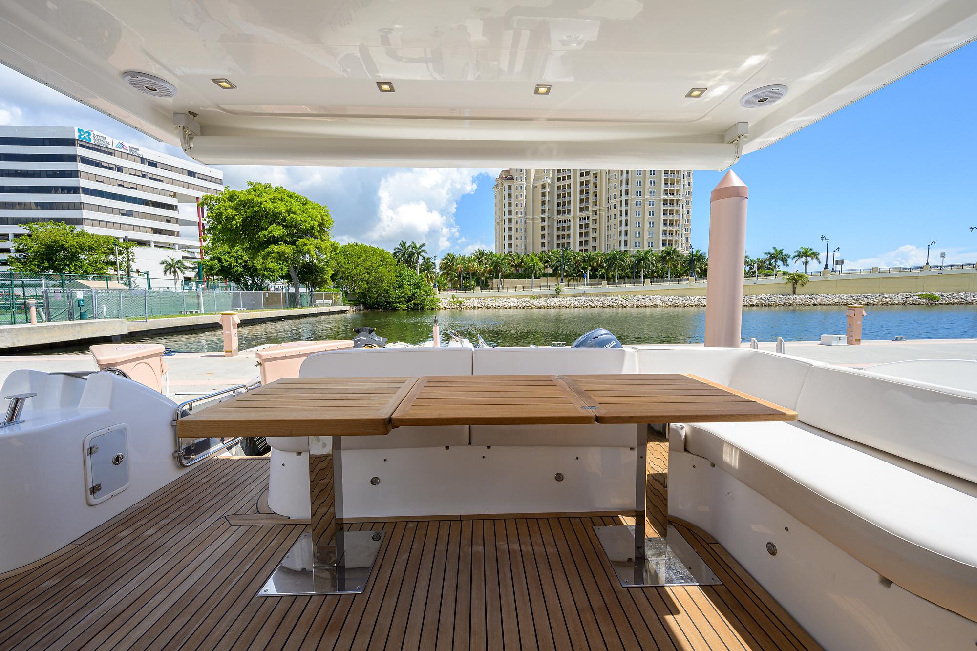 Schaefer 58 Escape - Exterior Aft Deck