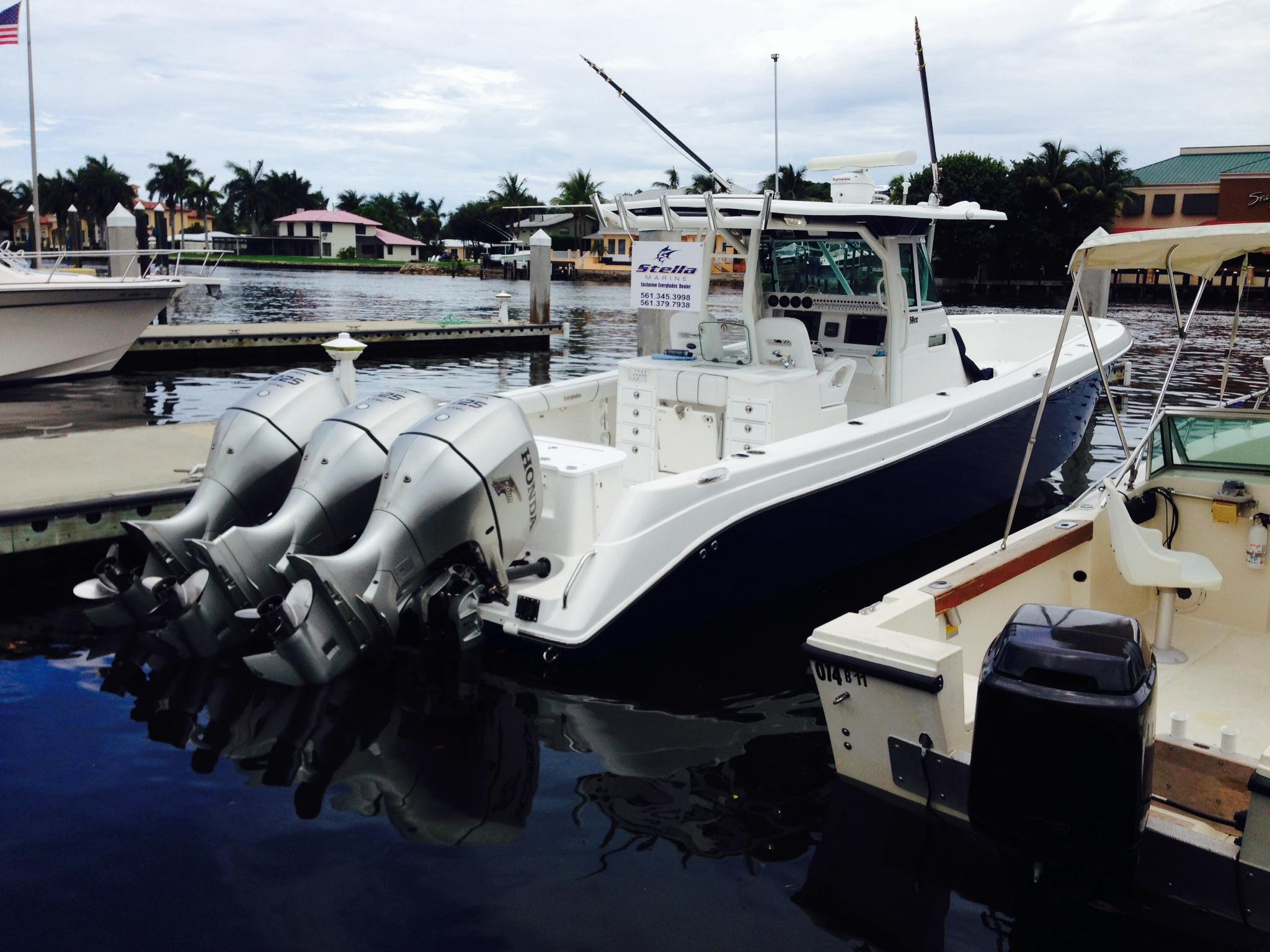 2008 Everglades WE BUY USED BOATS 350 CC