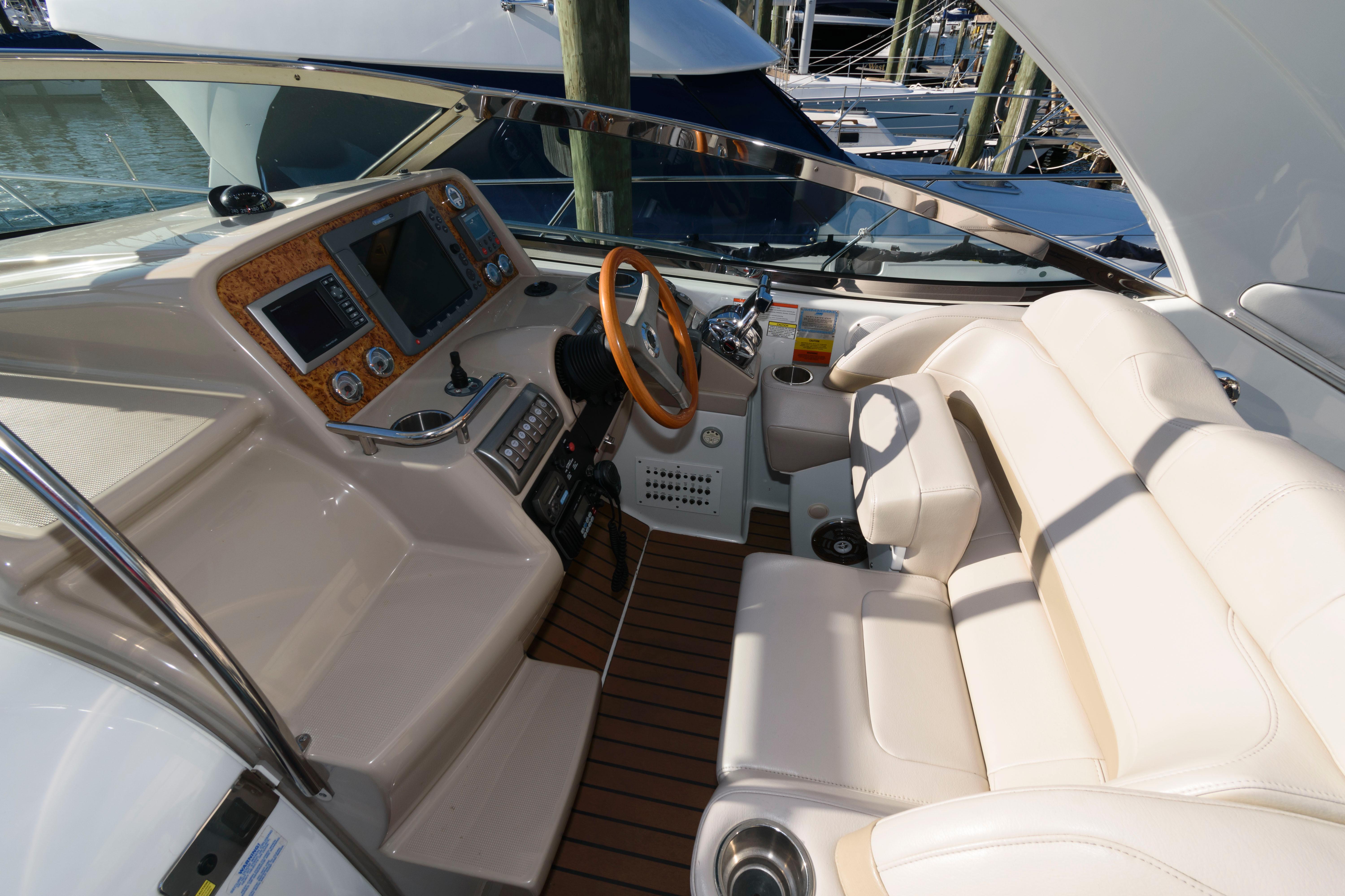 M 7473 RD Knot 10 Yacht Sales
