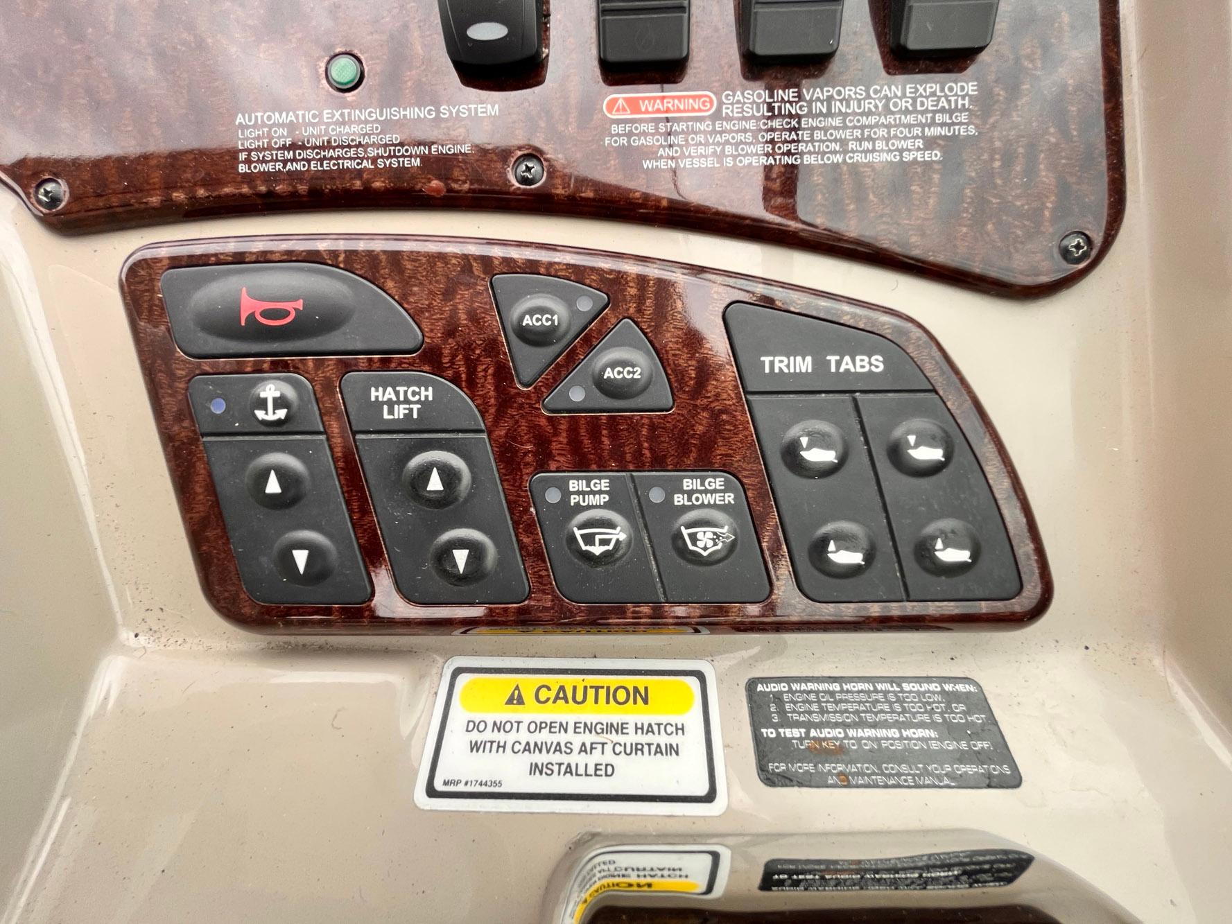 2007-sea-ray-310-sundancer-power-9807212-20250523085636085-1_XLARGE