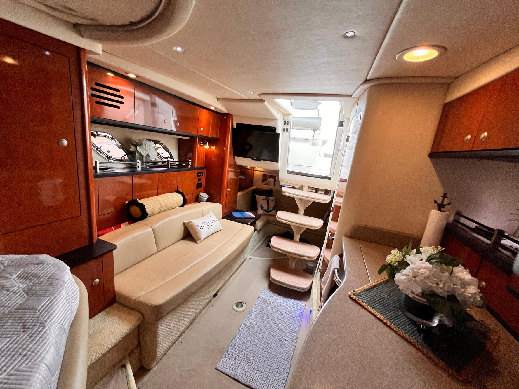 2007-sea-ray-310-sundancer-power-9807212-20250523085711182-1_XLARGE