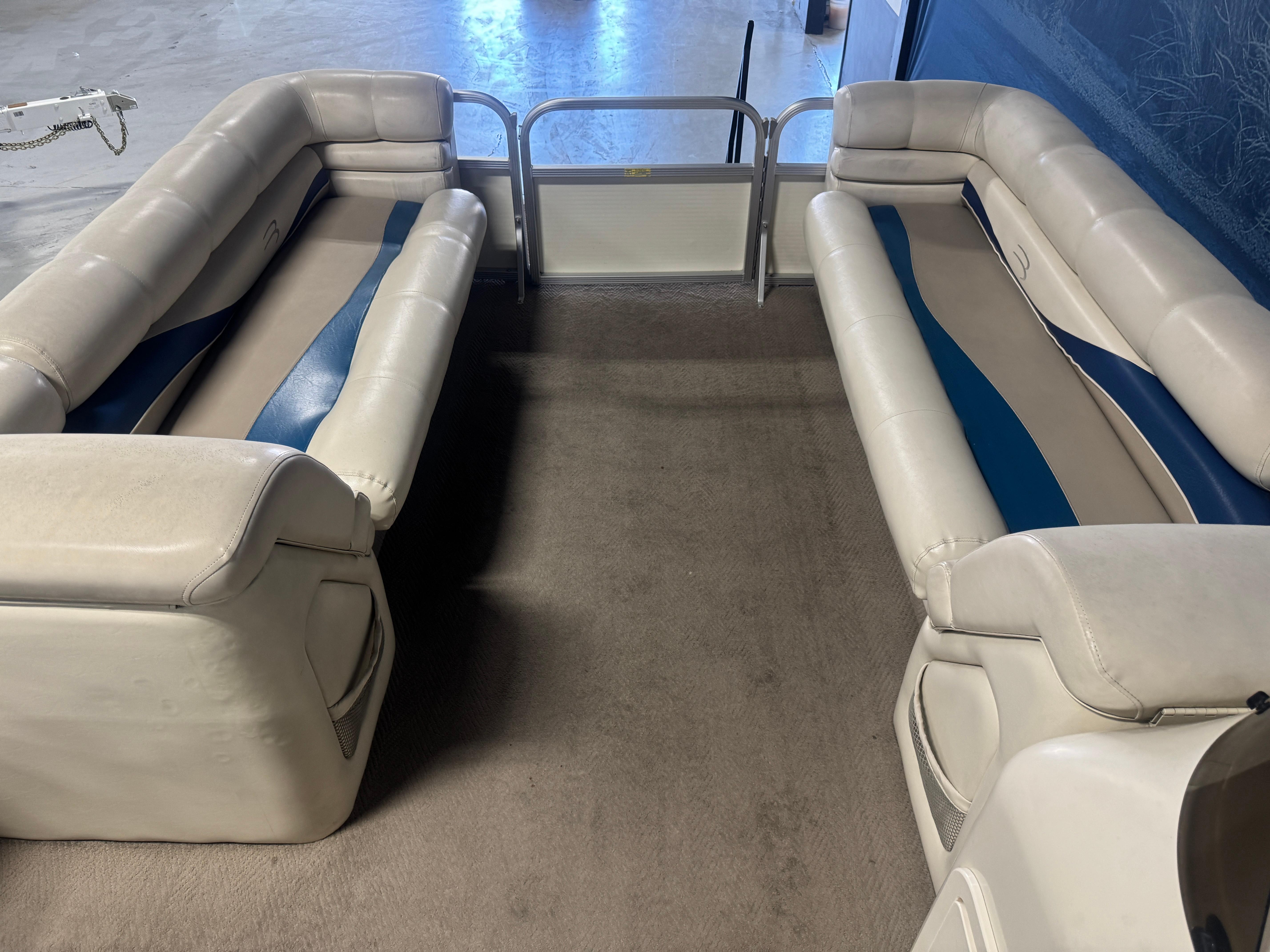 2003 Bennington 2275 LX #TBS2231 inventory image at Sun Country Marine Group, Irvine 2003 Bennington 2275 LX #TBS2231 inventory image at Sun Country Marine Group, Irvine