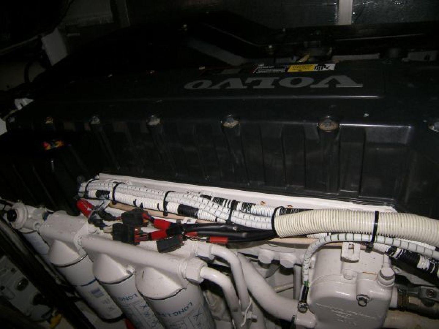 Fairline-Targa 52 2007-Mahalo FL-US-Engine compartment of a 2007 Fairline Targa 52 yacht with Volvo components.-9807222 | Thumbnail