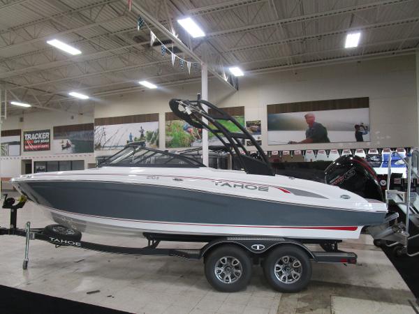 2021 Tahoe boat for sale, model of the boat is 210 S & Image # 1 of 30