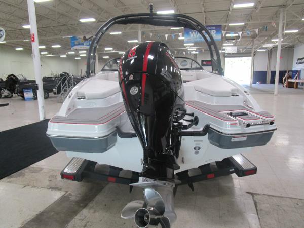 2021 Tahoe boat for sale, model of the boat is 210 S & Image # 5 of 30