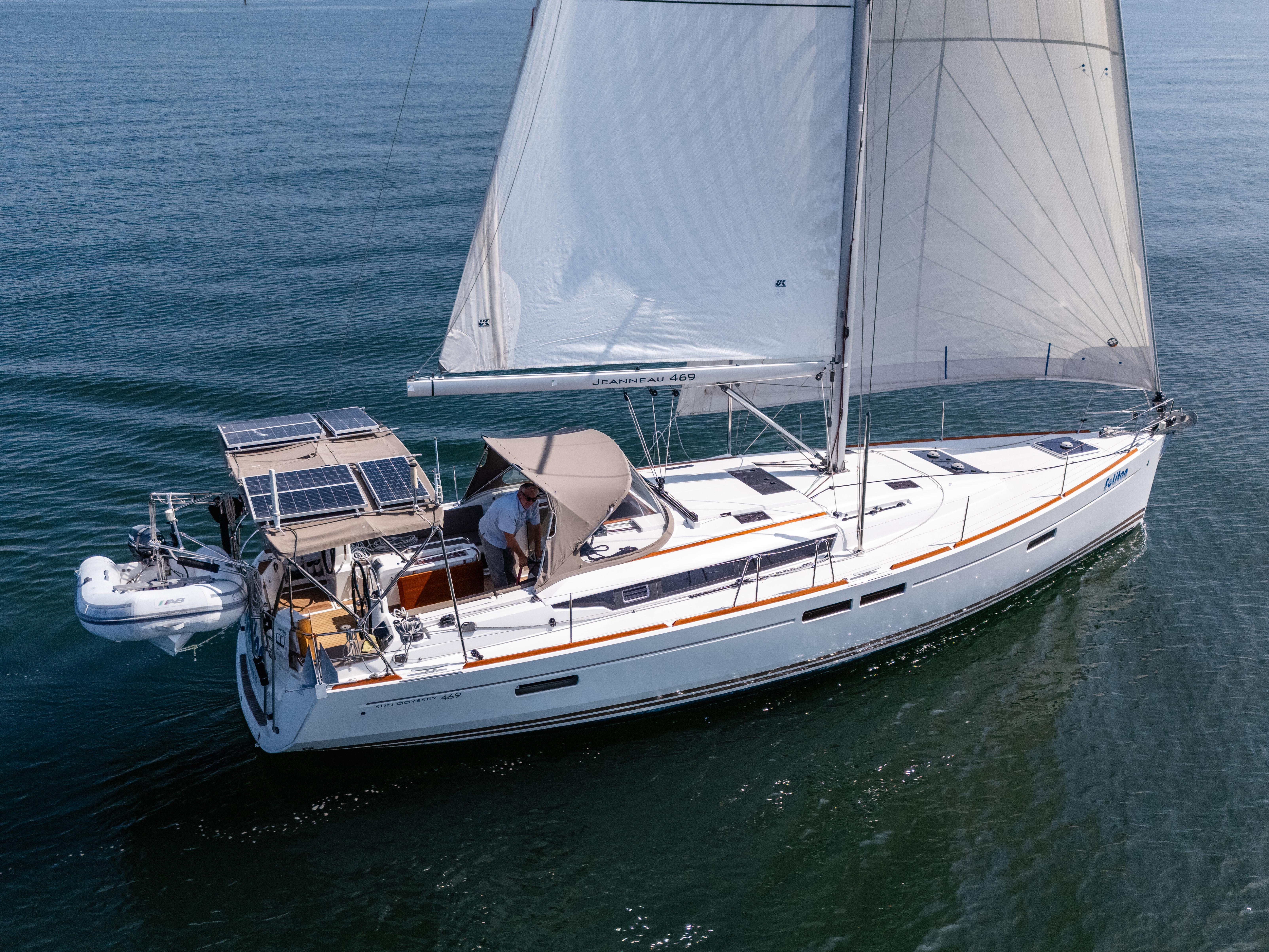 Soliton Yacht Photos Pics 