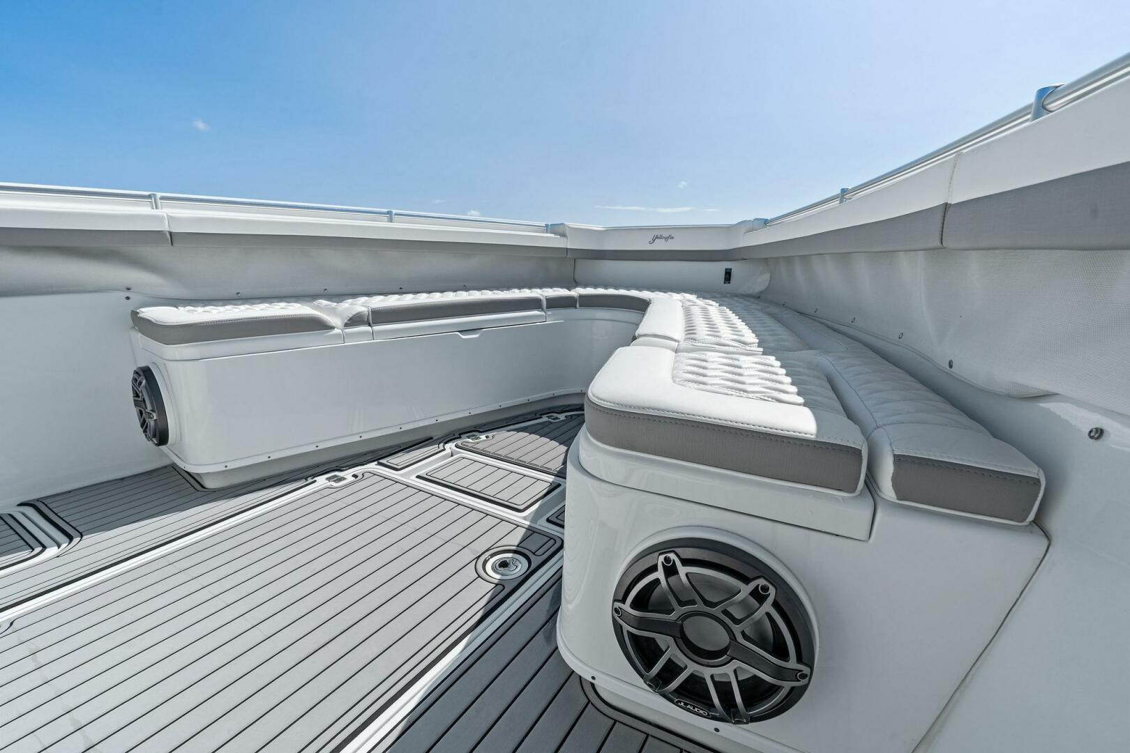 2021-yellowfin-42-center-console-power-9837203-20250612134444657-1_XLARGE