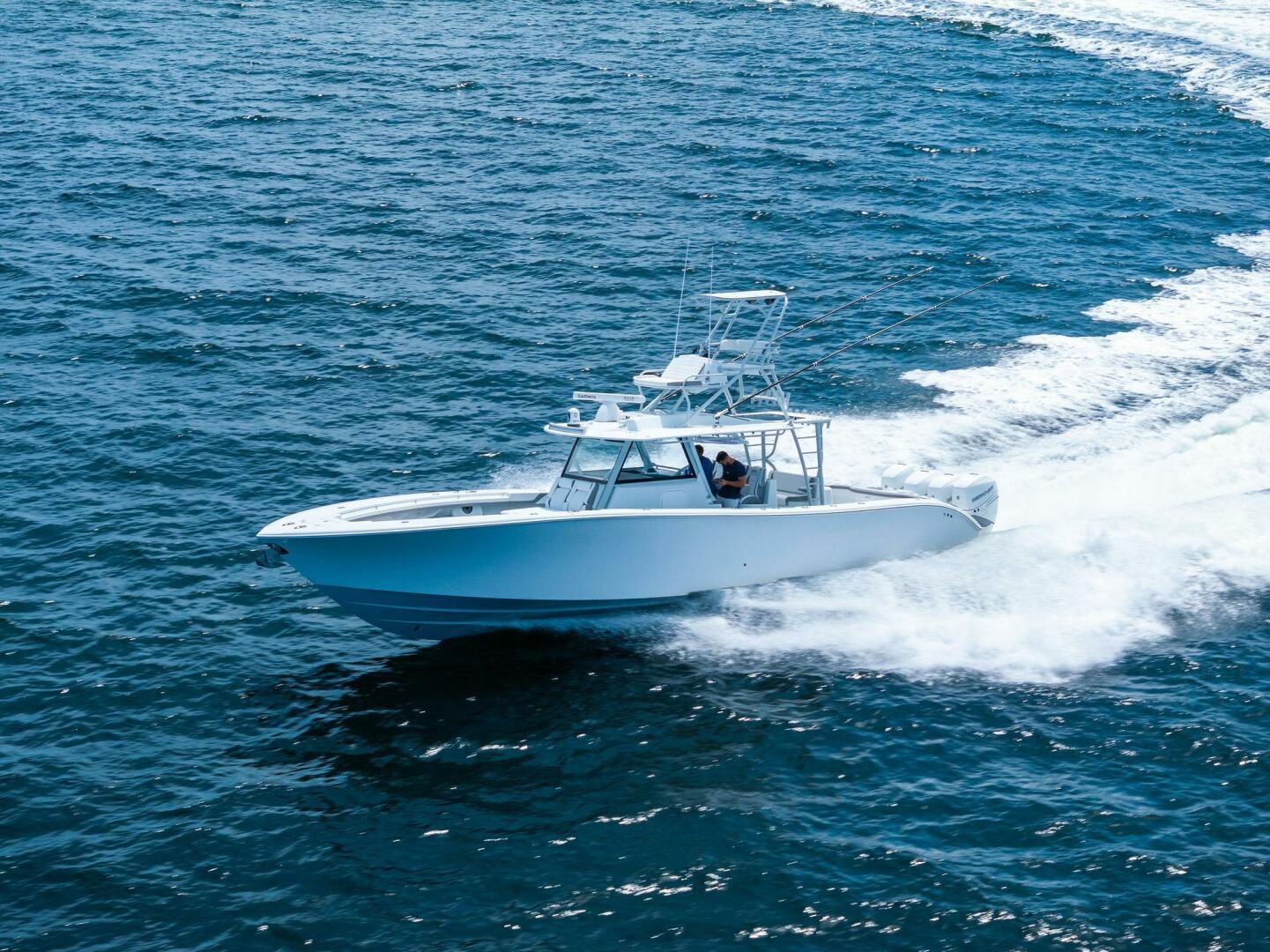 2021-yellowfin-42-center-console-power-9837203-20250612134523927-1_XLARGE