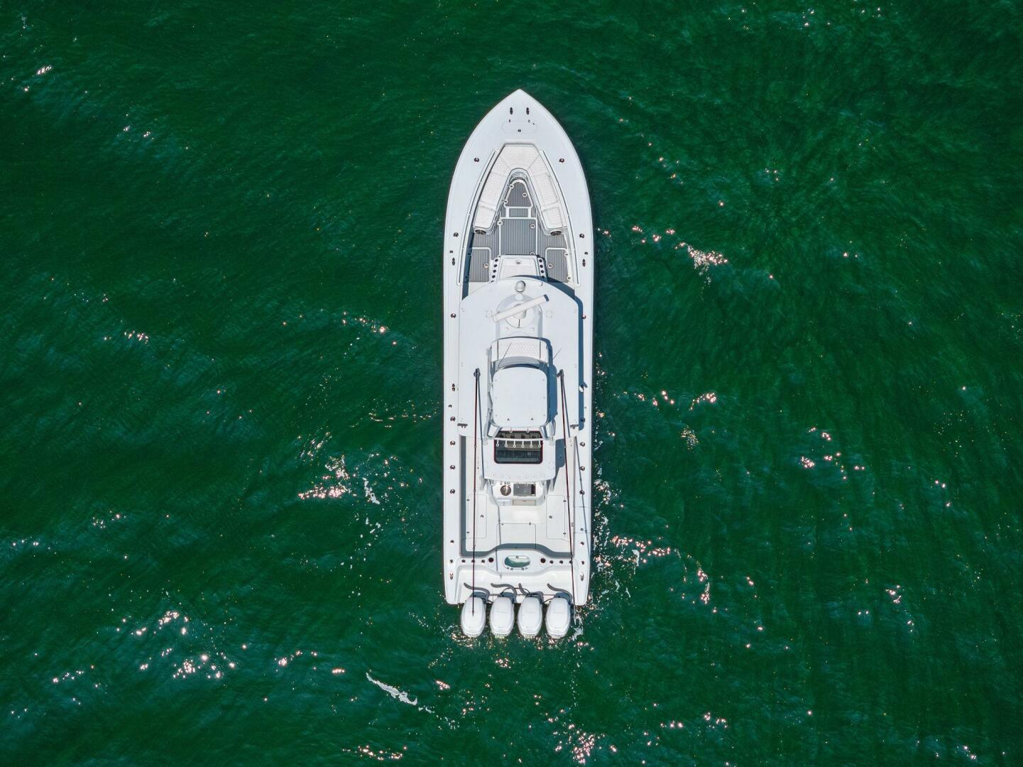 2021-yellowfin-42-center-console-power-9837203-20250612134537868-1_XLARGE
