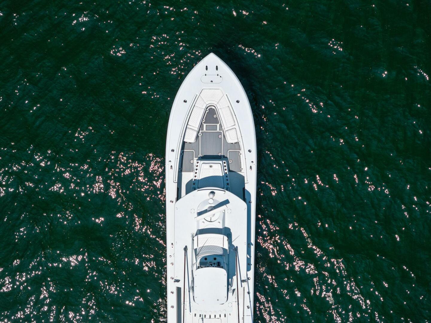 2021-yellowfin-42-center-console-power-9837203-20250612134538888-1_XLARGE