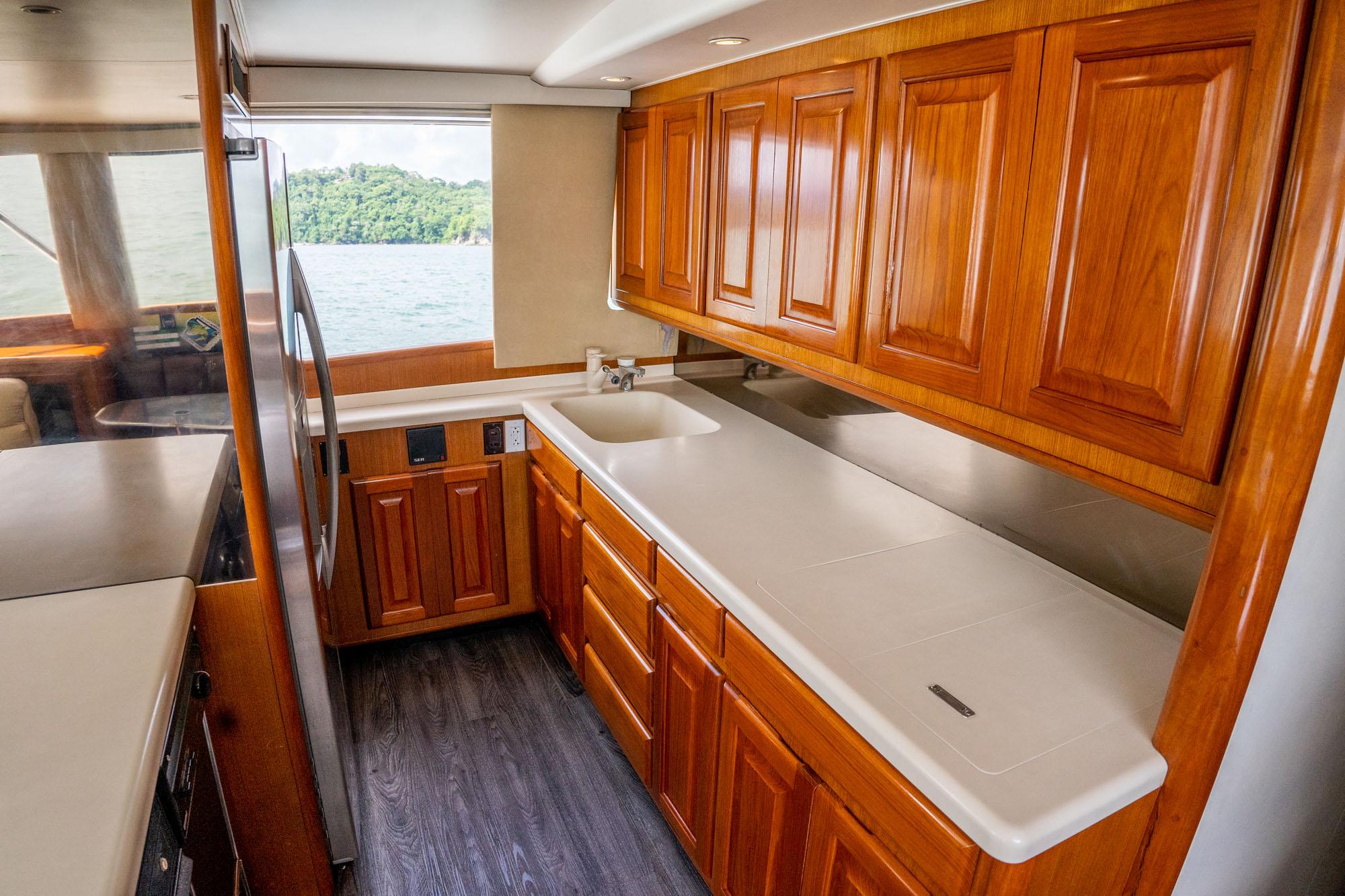 Pez Loco Yacht for Sale 58 Viking Yachts Quepos, Costa Rica Denison