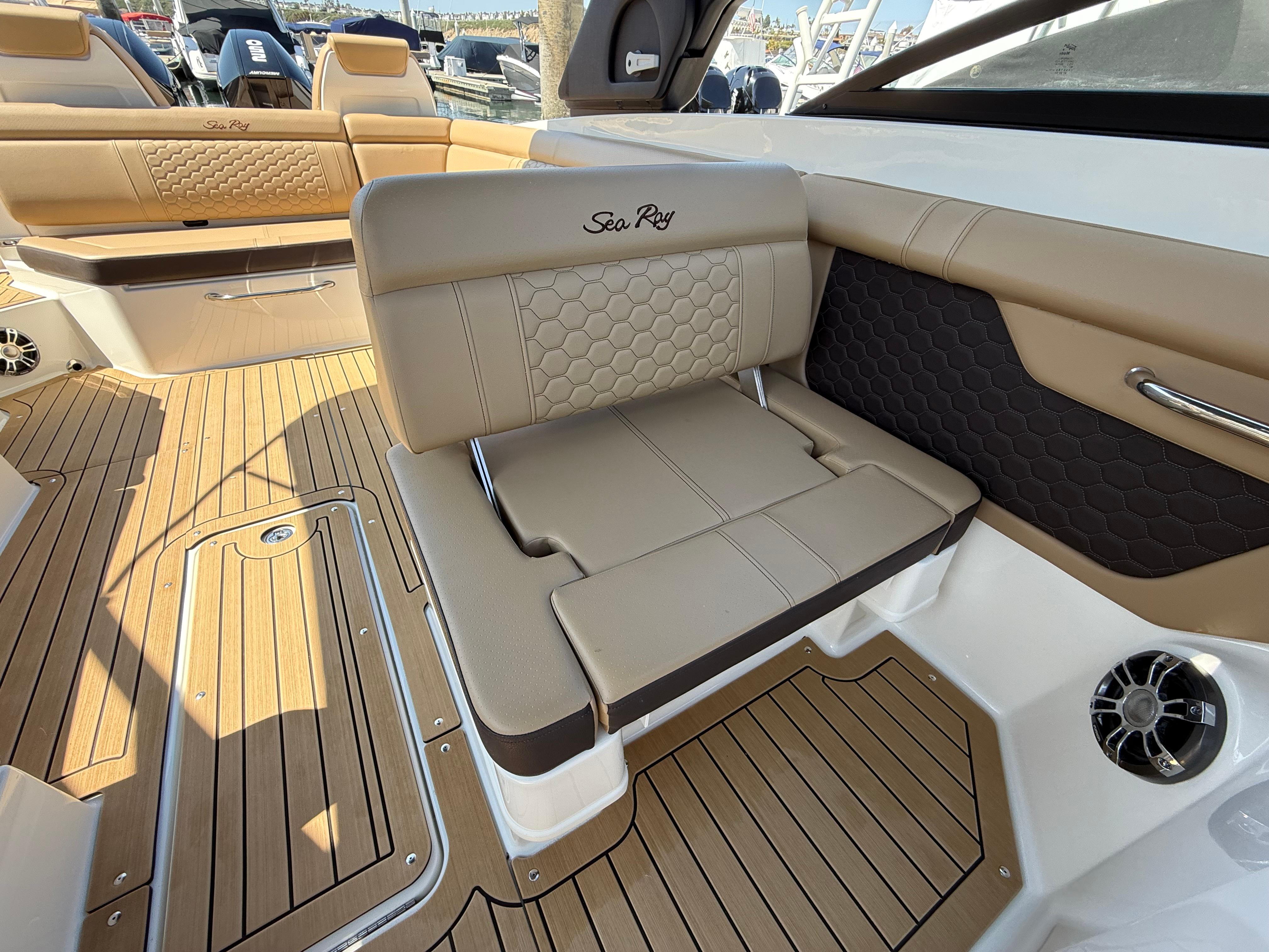 2022 Sea Ray 290 SDX OB #TBRL2120D inventory image at Sun Country Marine Group, Newport Beach 2022 Sea Ray 290 SDX OB #TBRL2120D inventory image at Sun Country Marine Group, Newport Beach