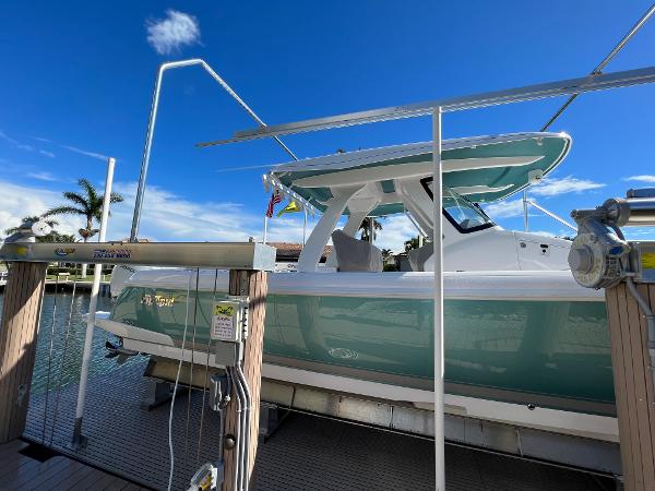 37' Intrepid, Listing Number 100917212, - Photo No. 19
